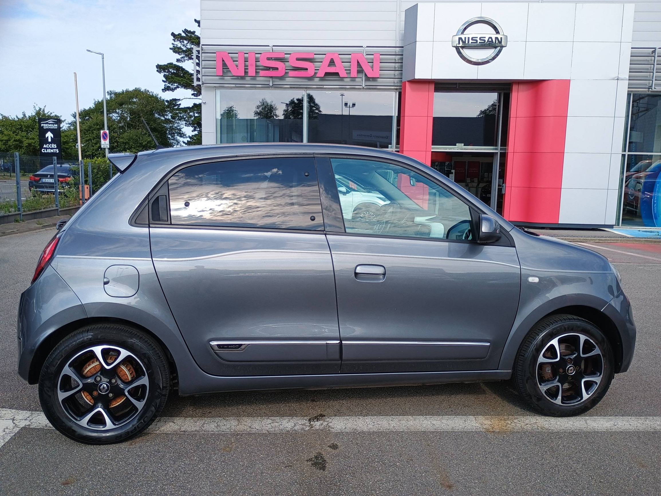 Vente en ligne Renault Twingo 3  TCe 95 au prix de 11 990 €