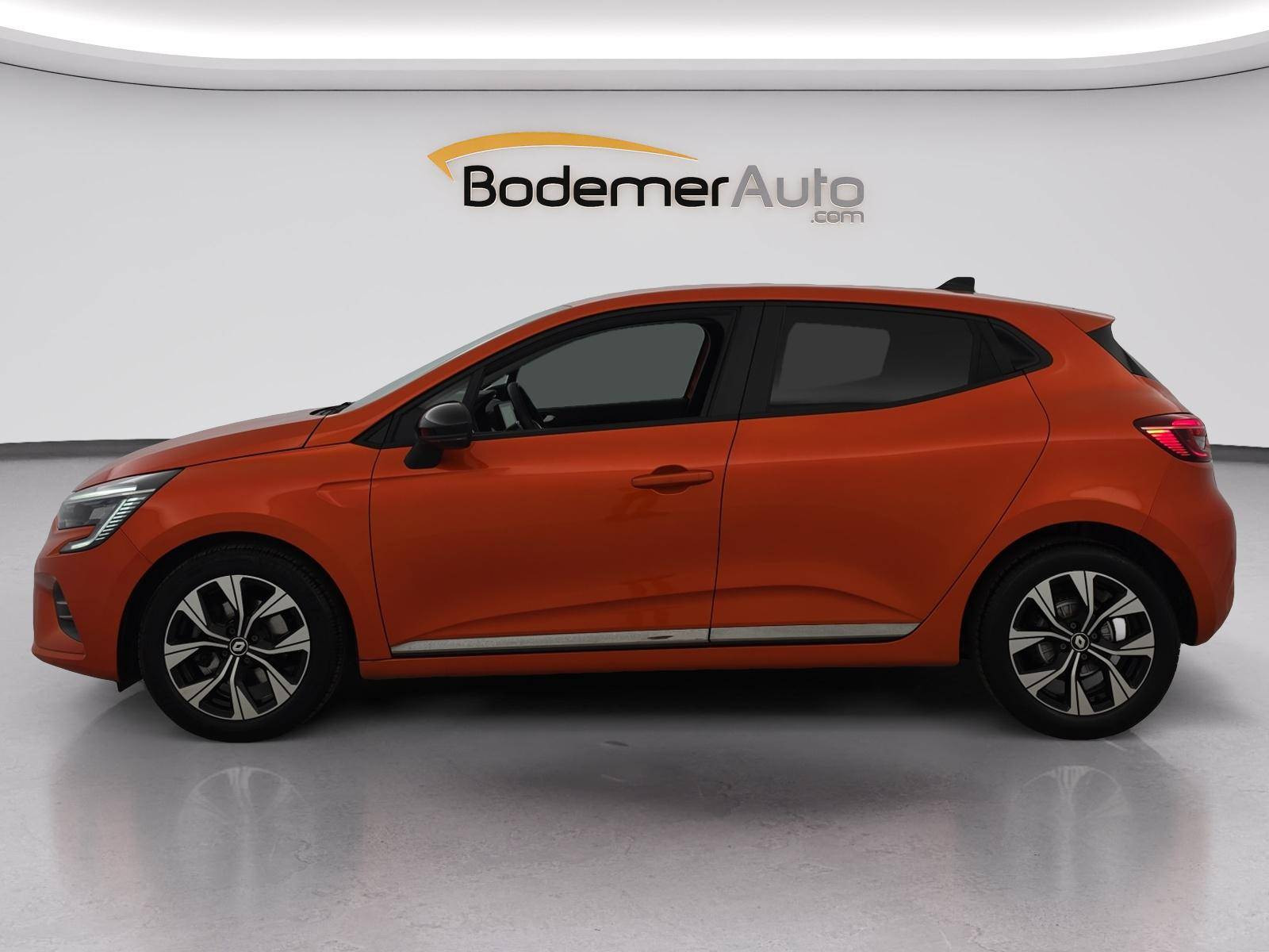 Vente en ligne Renault Clio 5 Clio Blue dCi 100 au prix de 14 890 €