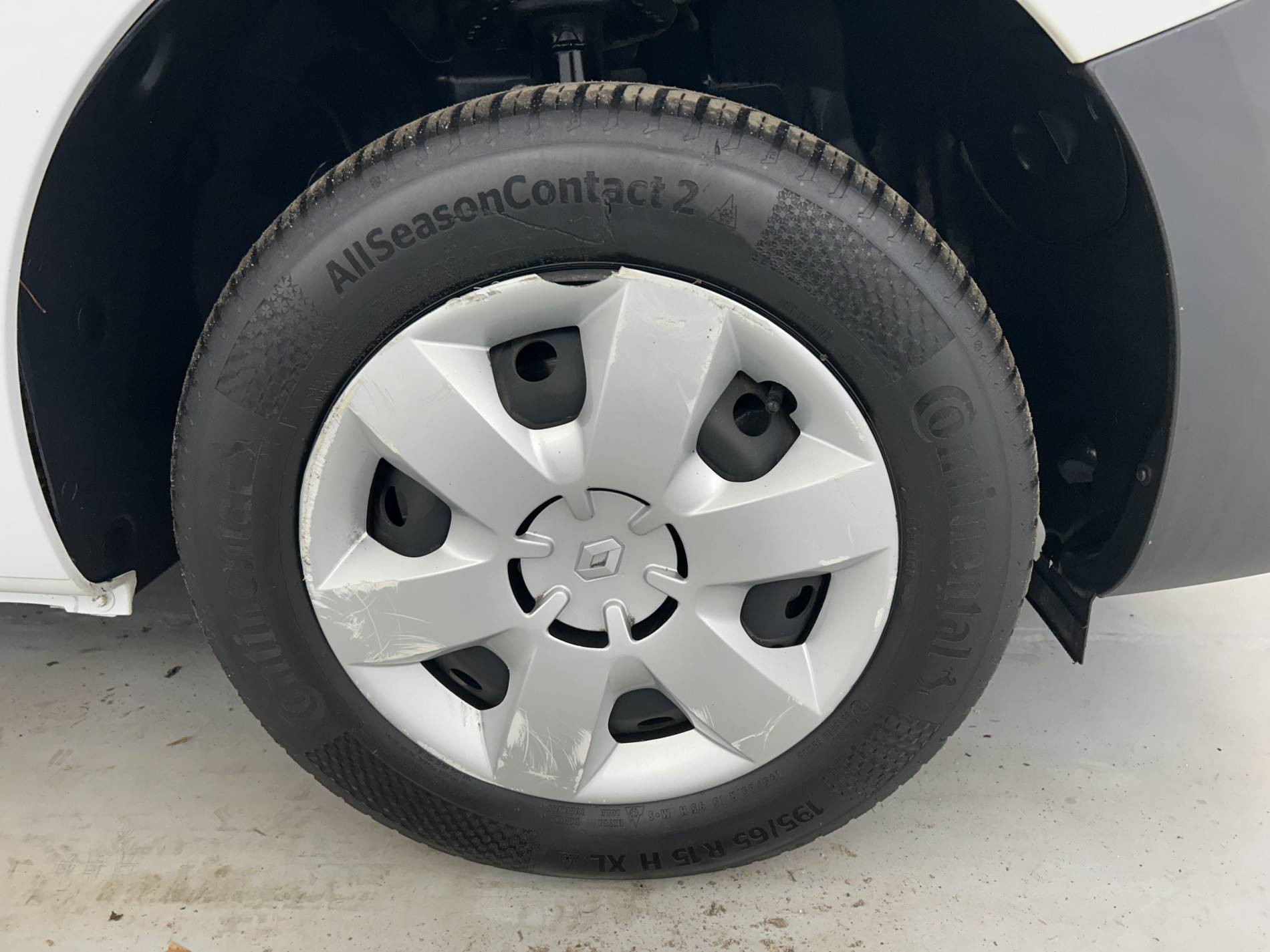 Vente en ligne Renault Kangoo Express  GRAND VOLUME BLUE DCI 115 au prix de 12 490 €