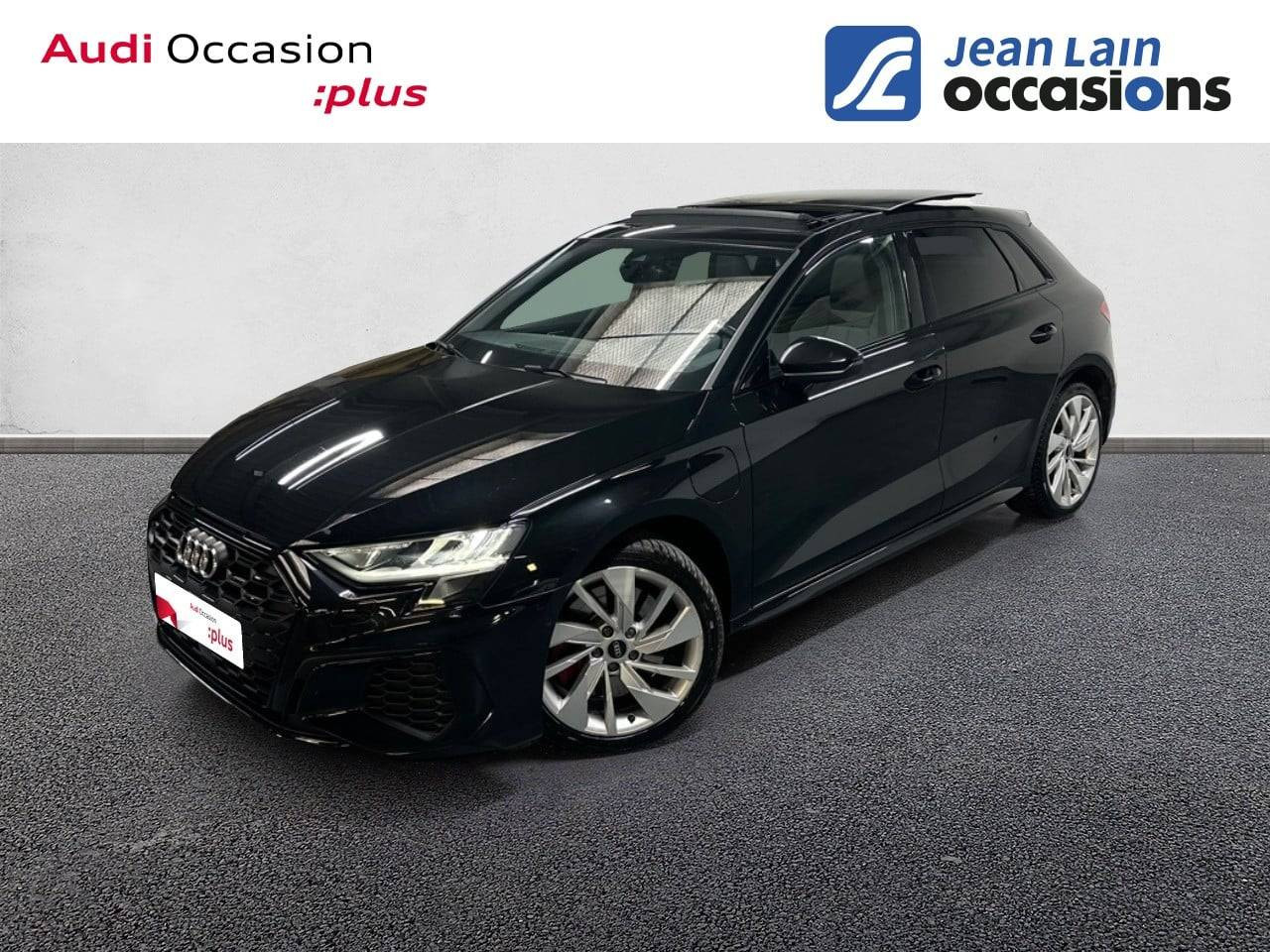 Vente en ligne AUDI A3 SPORTBACK A3 Sportback 45 TFSIe 245 S tronic 6 de 2022 au prix de 28 490 €