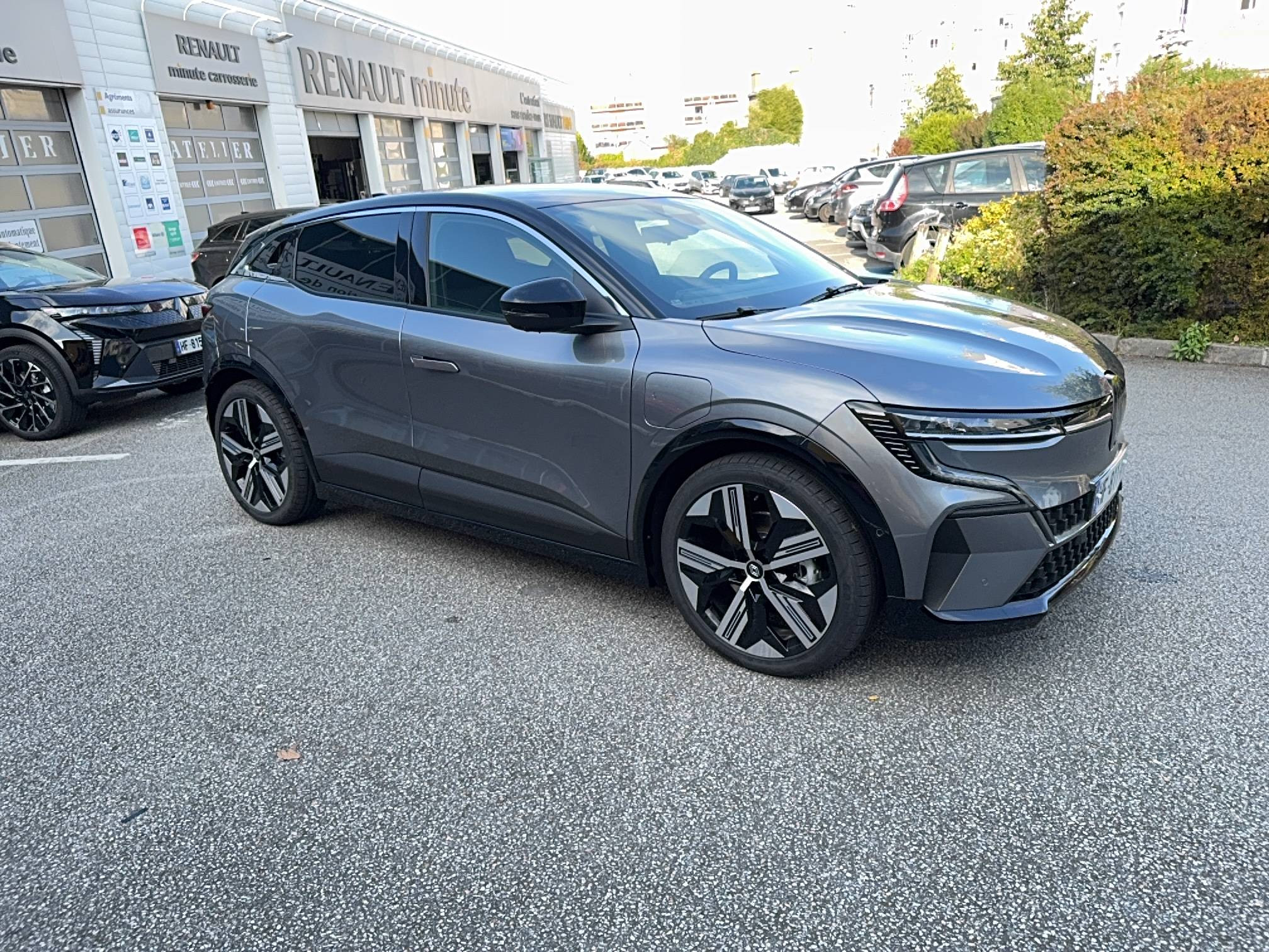 Vente en ligne Renault Megane E-Tech  220 ch autonomie confort GSR2 au prix de 43 490 €