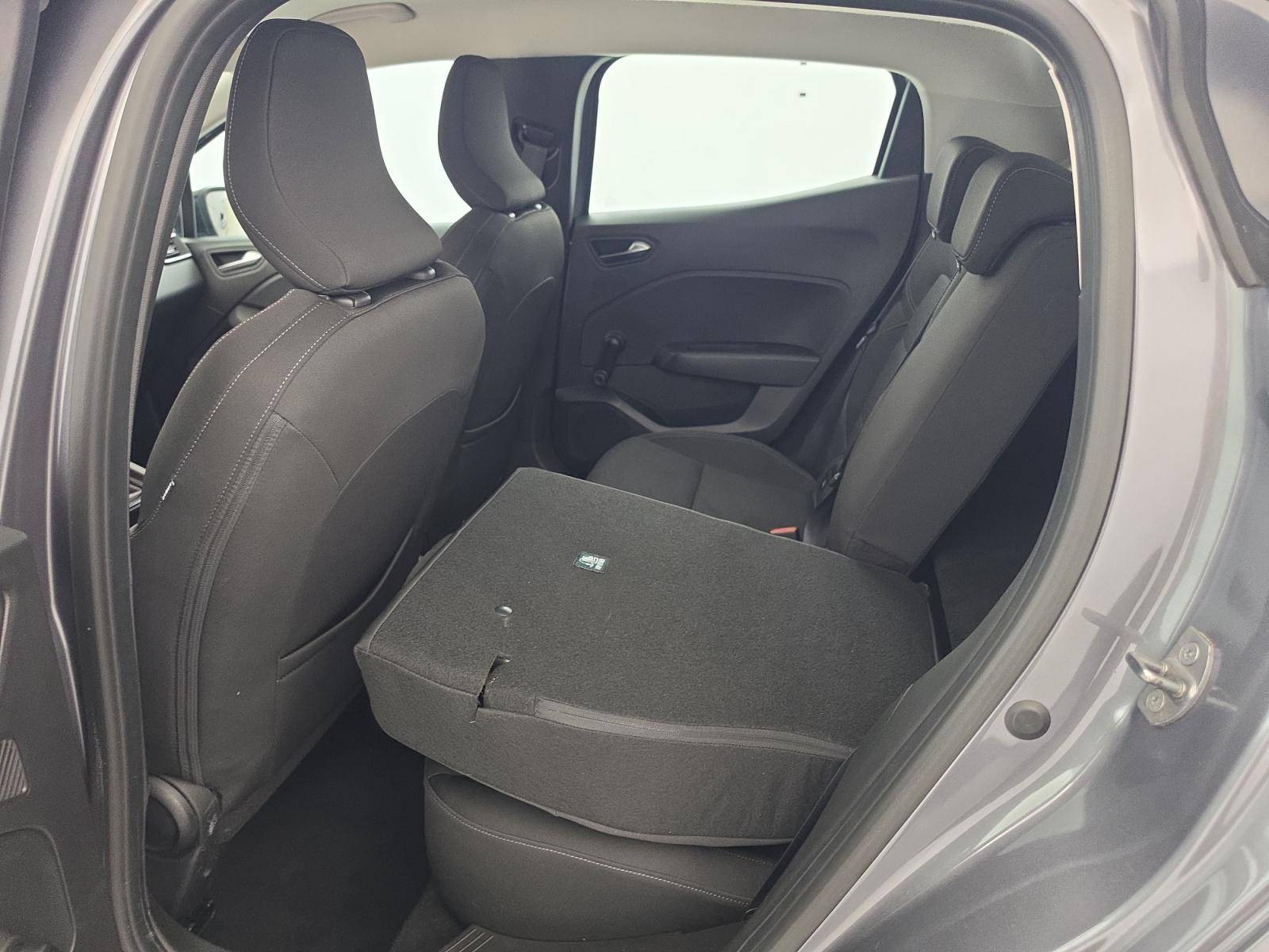 Vente en ligne Renault Clio 5 Clio TCe 90 au prix de 14 290 €