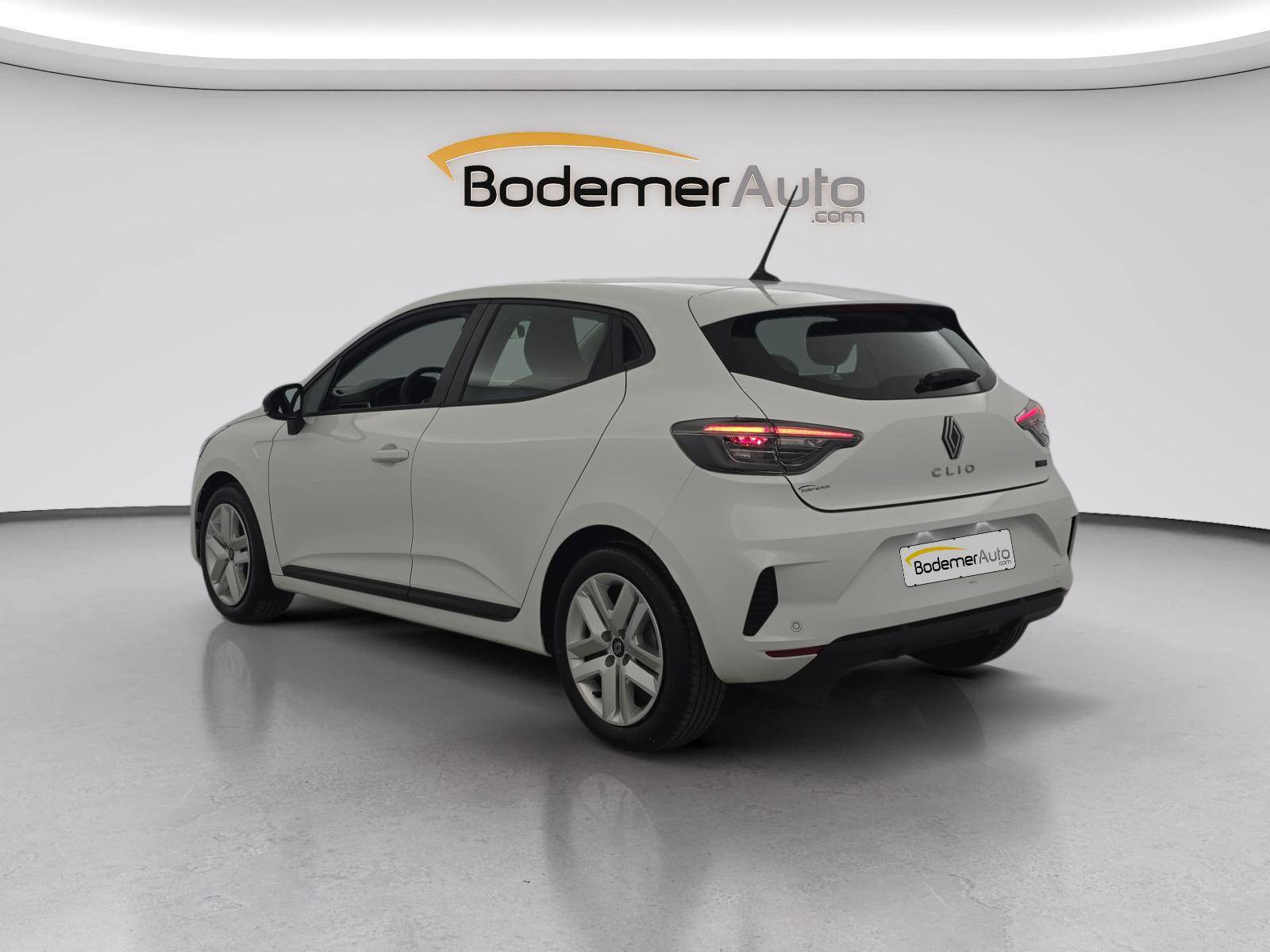 Vente en ligne Renault Clio 5 Clio E-Tech full hybrid 145 ch GSR2 au prix de 19 590 €