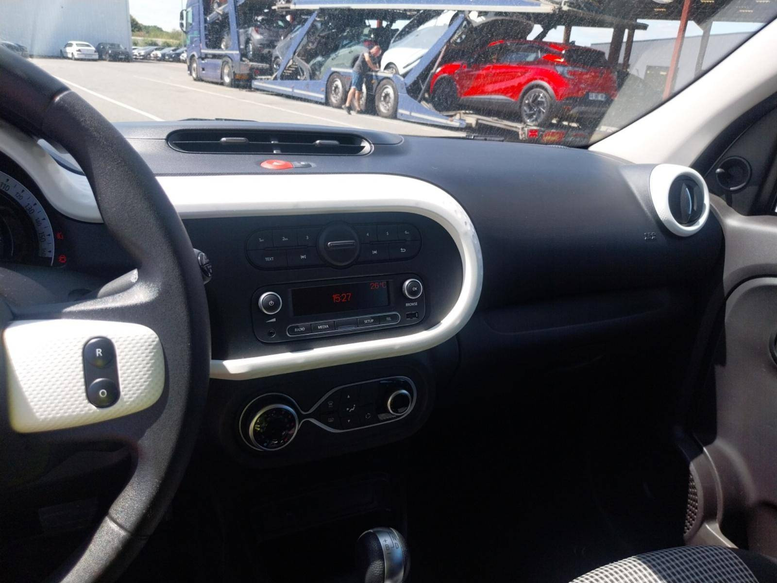 Vente en ligne Renault Twingo Electrique Twingo III E-Tech au prix de 10 990 €