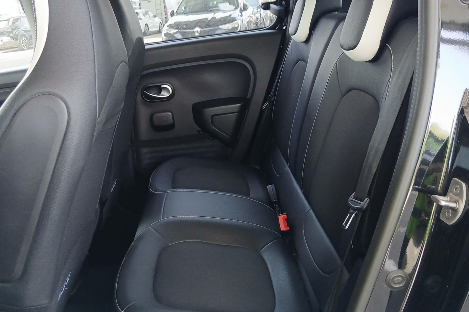 Vente en ligne Renault Twingo 3  SCe 65 au prix de 13 890 €