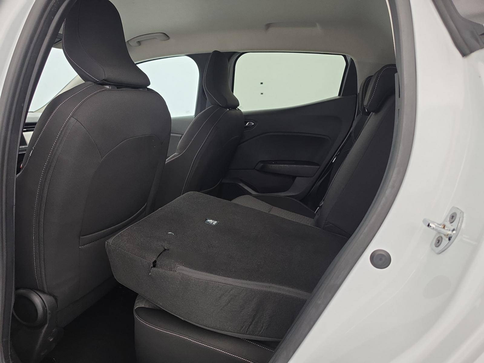 Vente en ligne Renault Clio 5 Clio TCe 90 au prix de 12 490 €