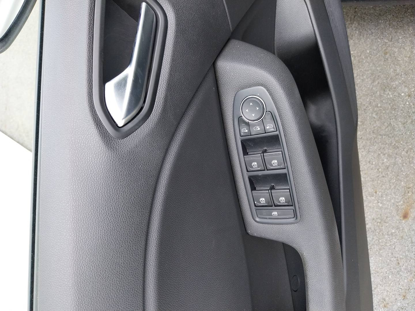 Vente en ligne Renault Clio 5 Clio E-Tech full hybrid 145 au prix de 18 390 €