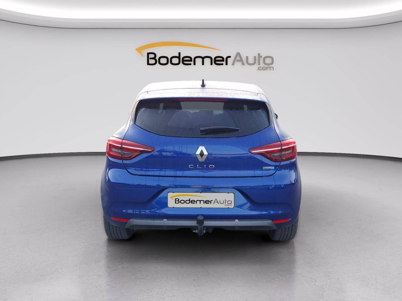 Vente en ligne Renault Clio 5 Clio E-Tech 140 - 21N au prix de 18 490 €