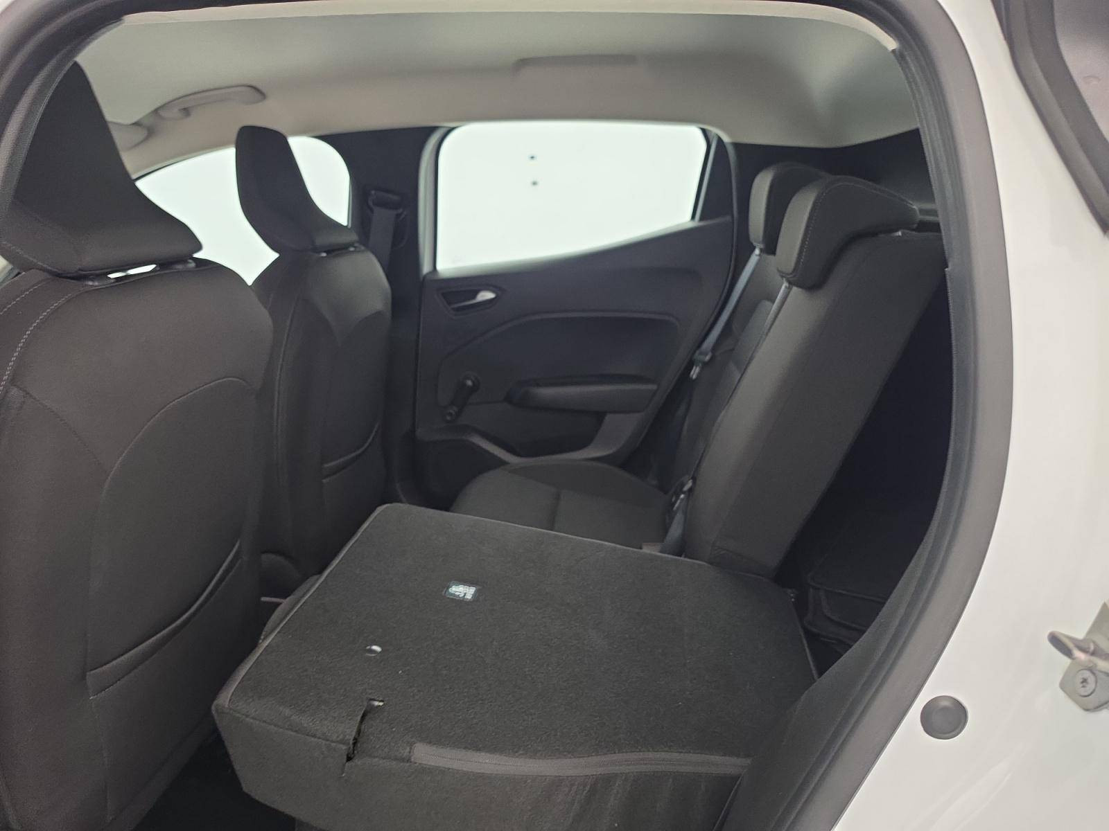 Vente en ligne Renault Clio 5 Clio TCe 90 au prix de 11 690 €