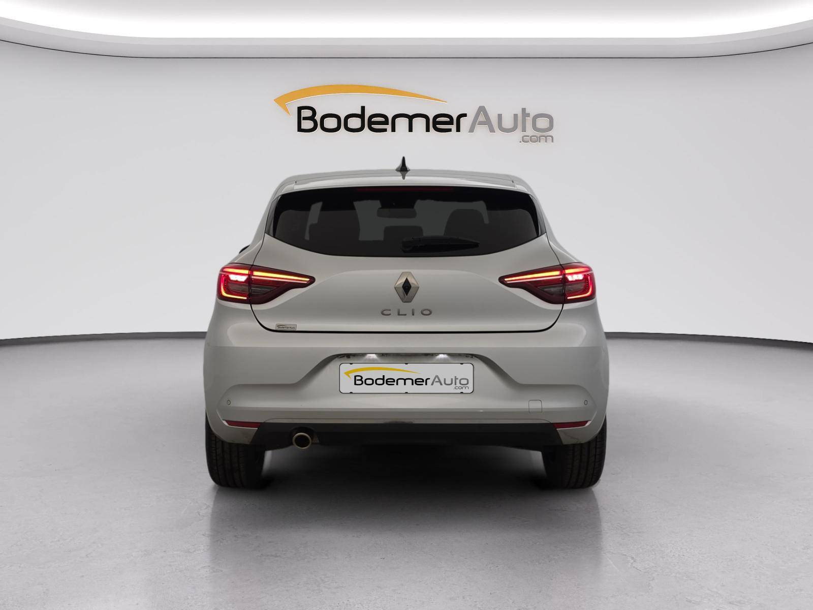 Vente en ligne Renault Clio 5 Clio TCe 90 au prix de 14 490 €