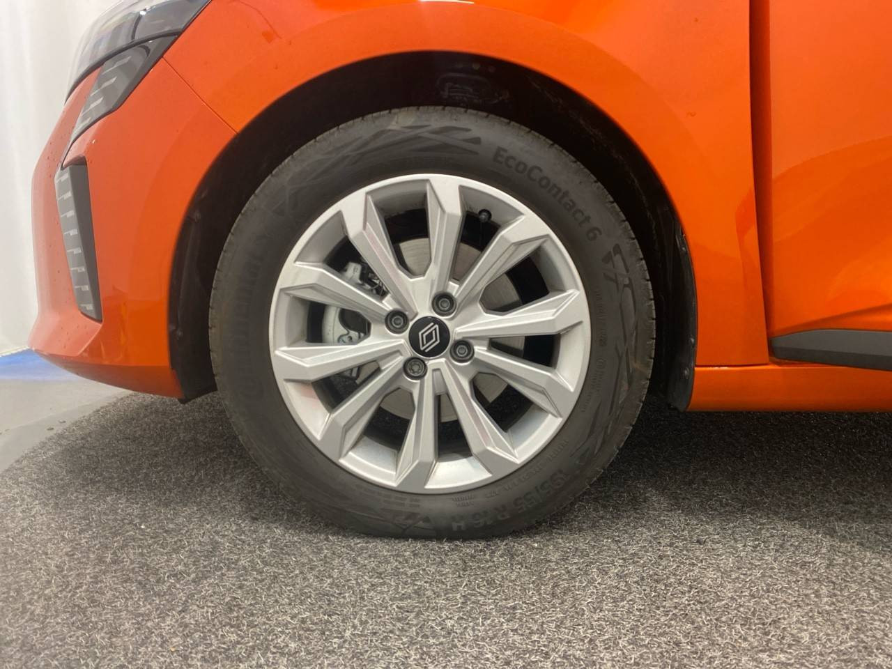 Vente en ligne Renault Clio 5 Clio Blue dCi 100 ch au prix de 18 790 €