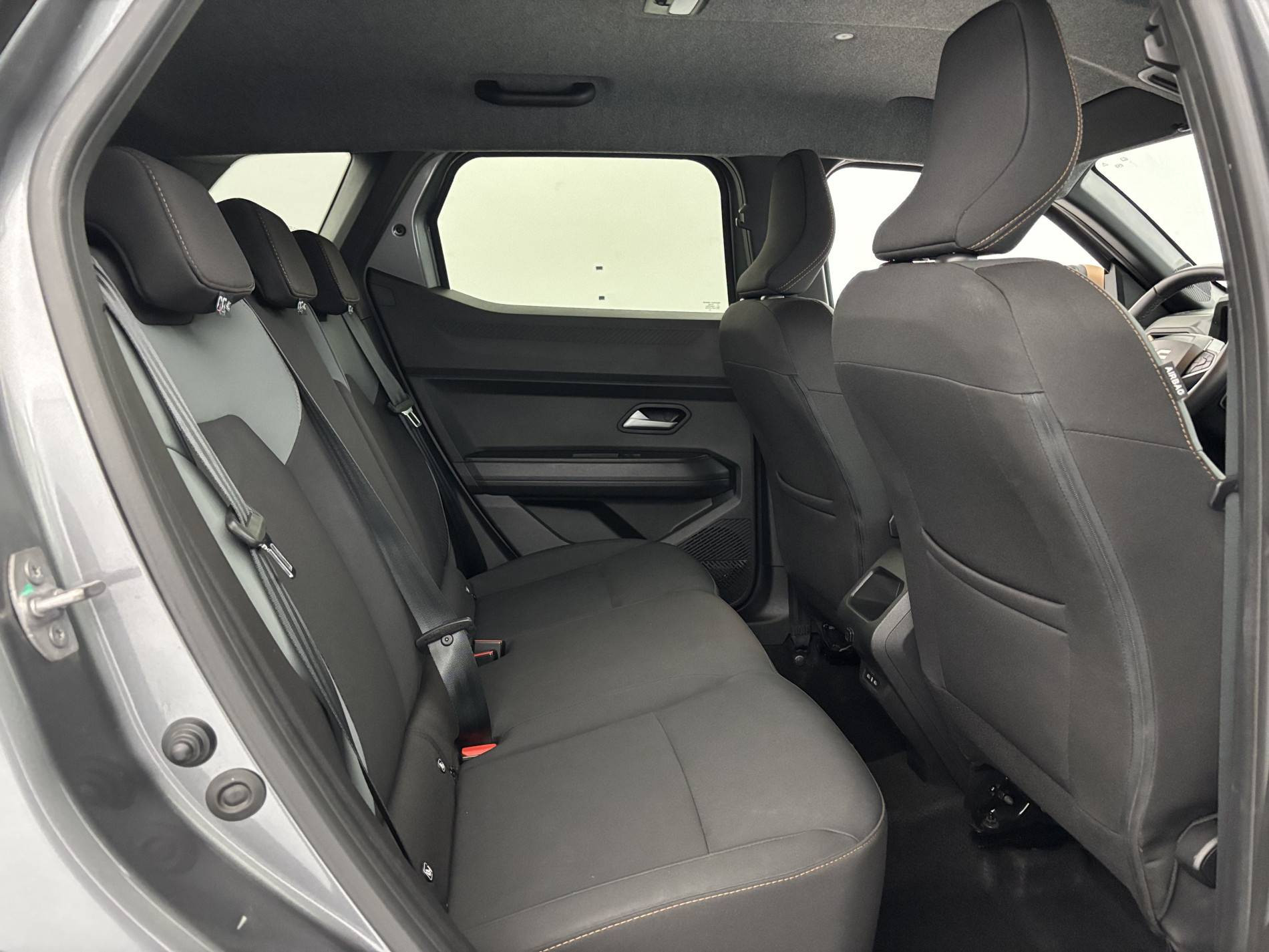 Vente en ligne Dacia Duster  Hybrid 140 au prix de 24 590 €