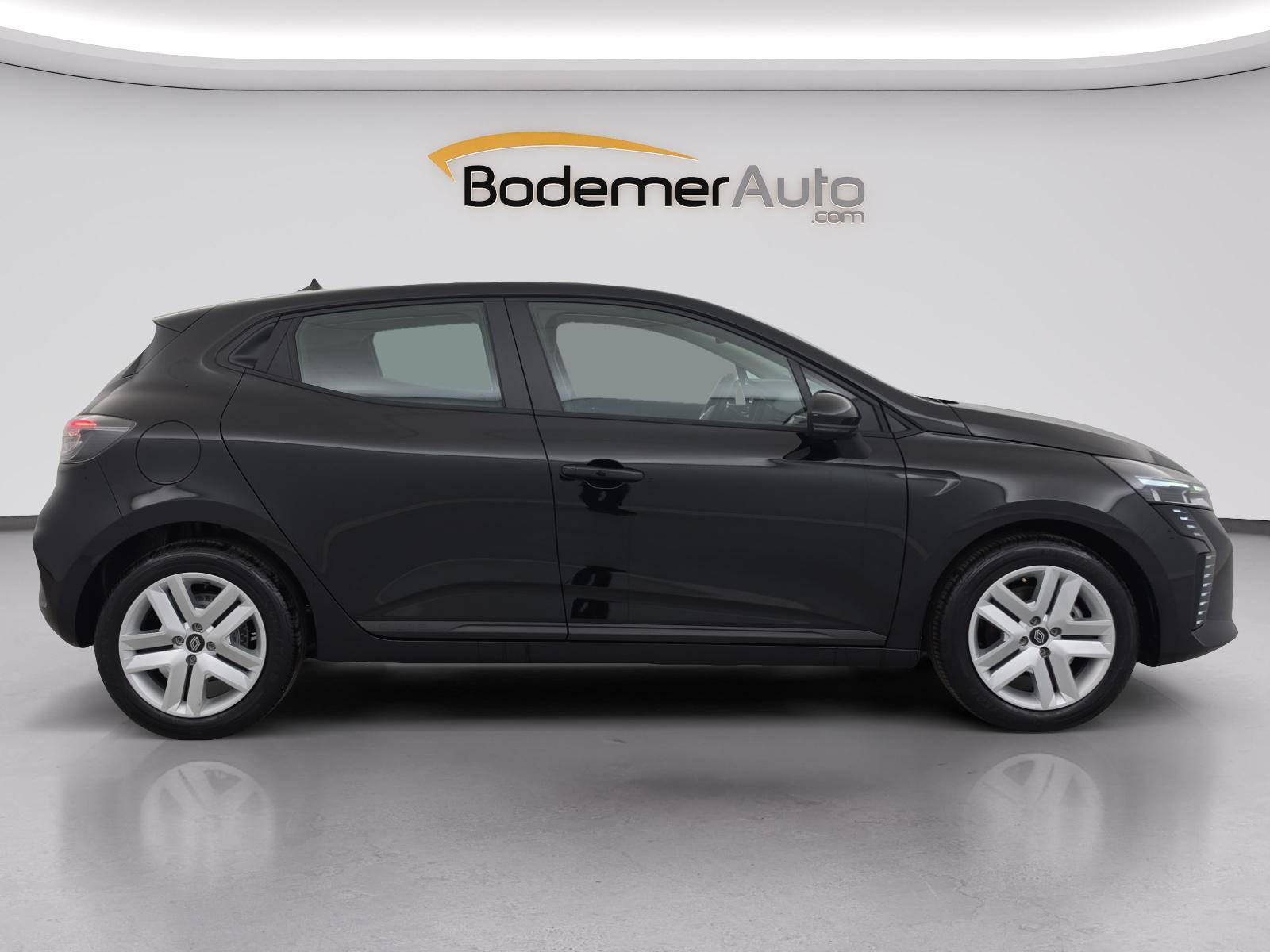 Vente en ligne Renault Clio 5 Clio Blue dCi 100 ch GSR2 au prix de 18 490 €