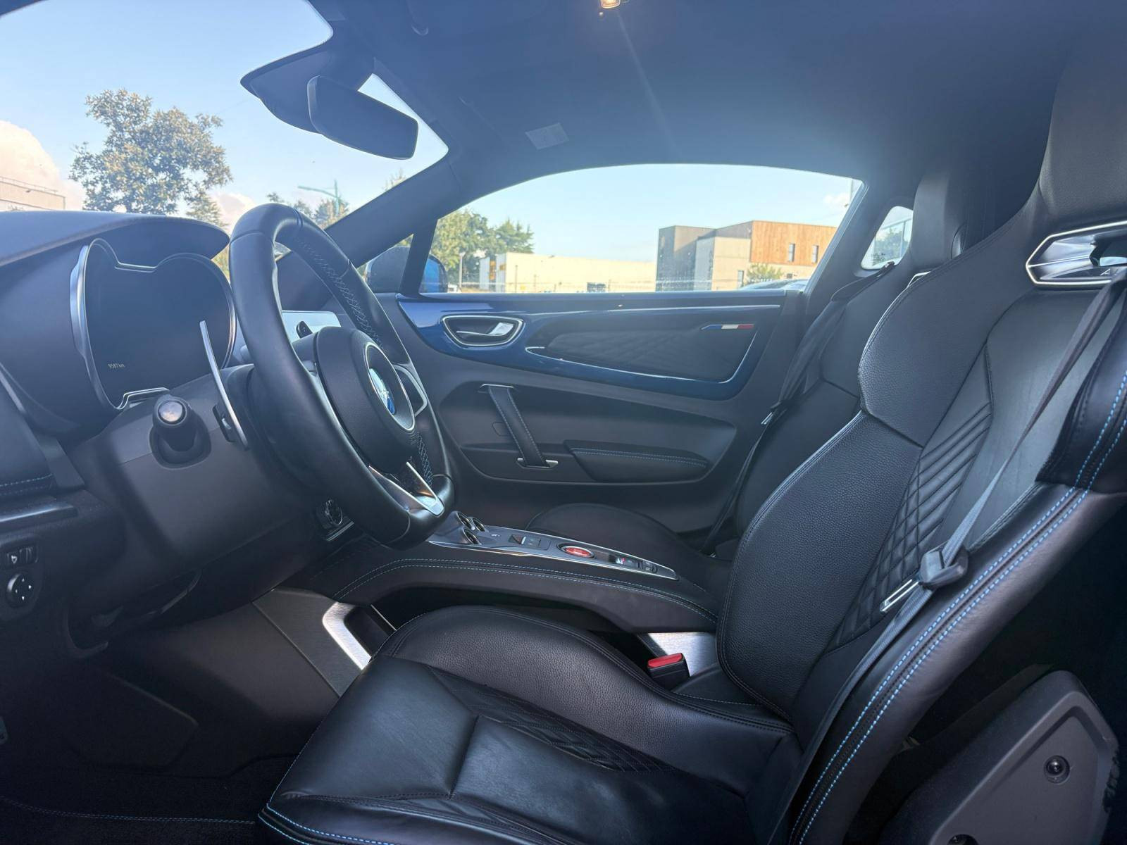 Vente en ligne Alpine A110  1.8T 252 ch Pack Confort au prix de 65 990 €