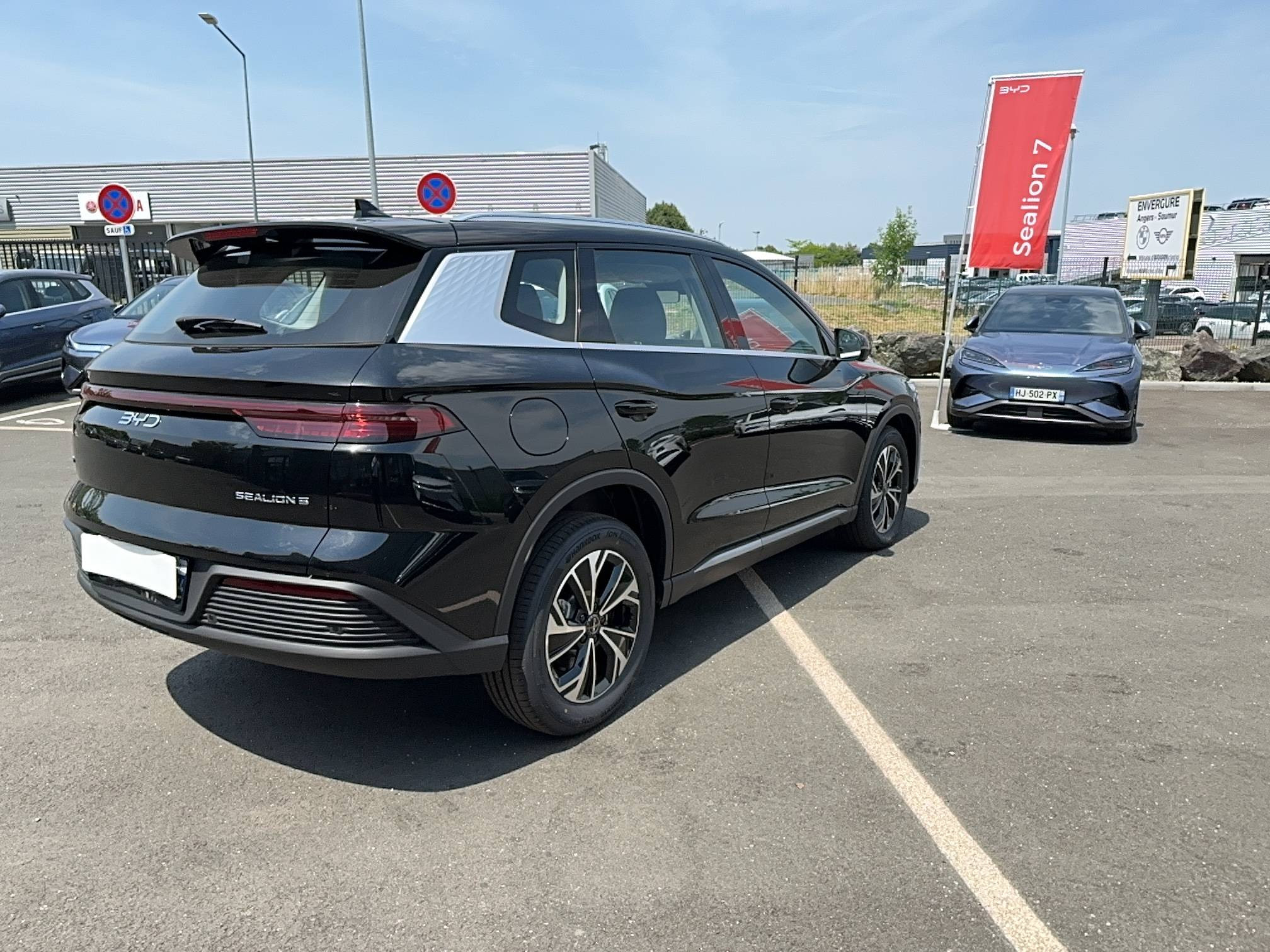 Vente en ligne Byd Sealion 5  1.5l DM-i 212 ch PHEV au prix de 31 690 €