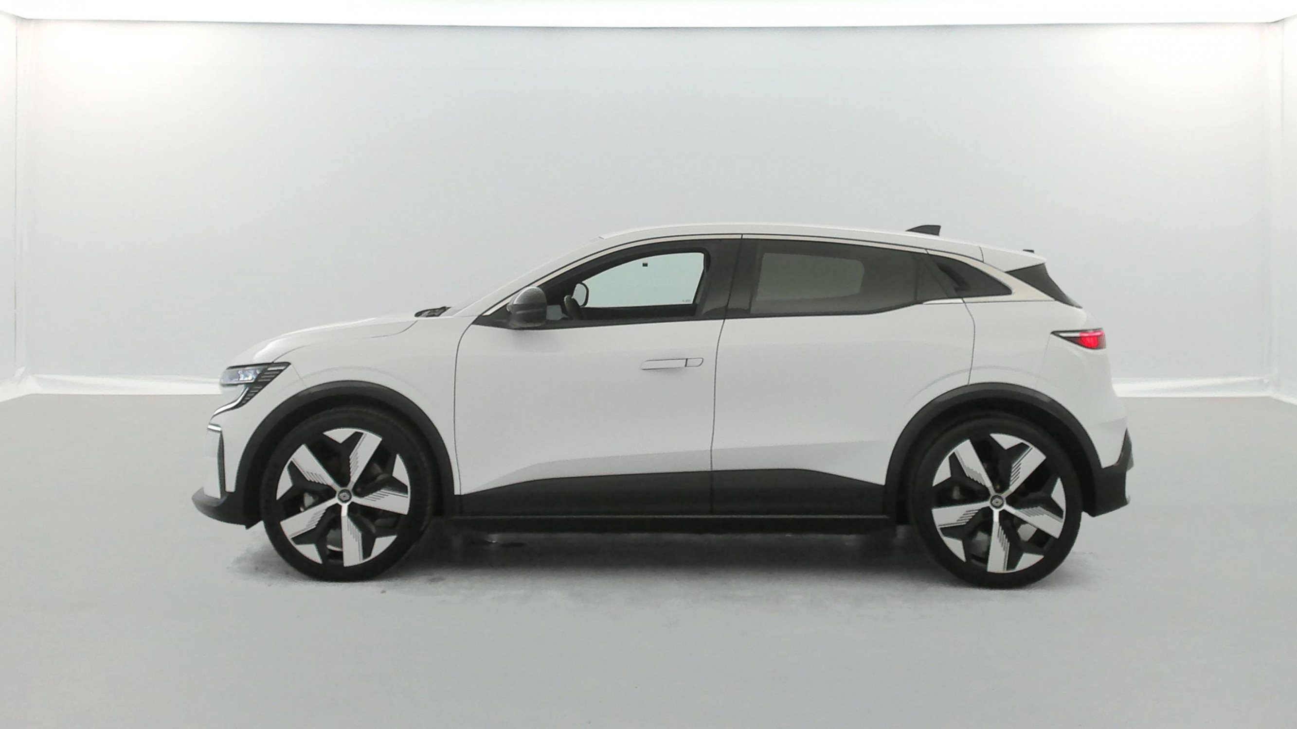 Vente en ligne Renault Megane E-Tech  EV40 130ch standard charge au prix de 19 390 €