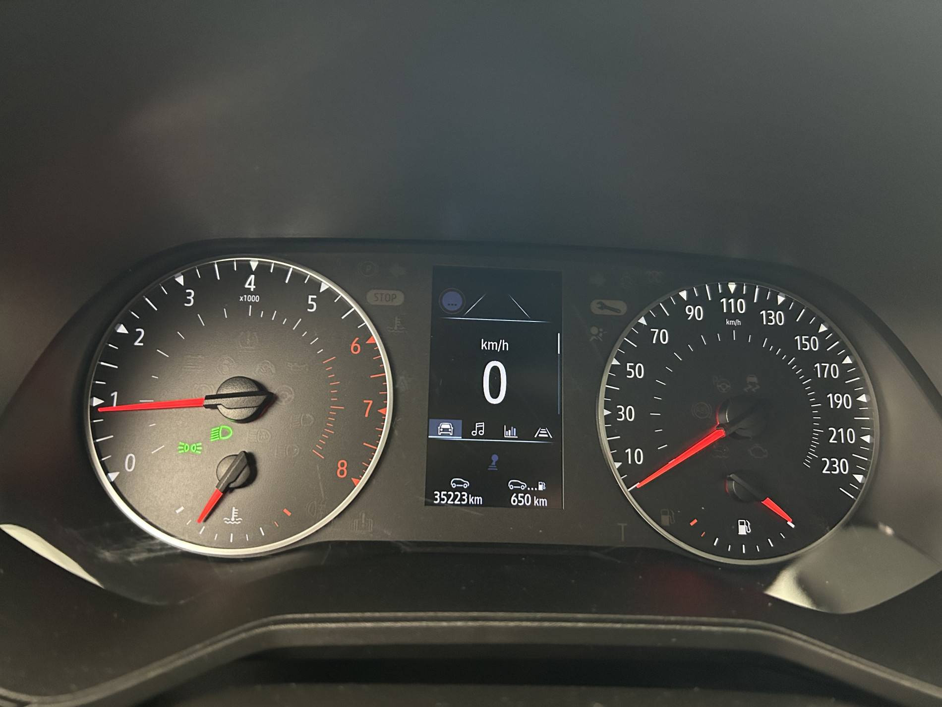 Vente en ligne Renault Clio 5 Clio TCe 90 au prix de 13 990 €