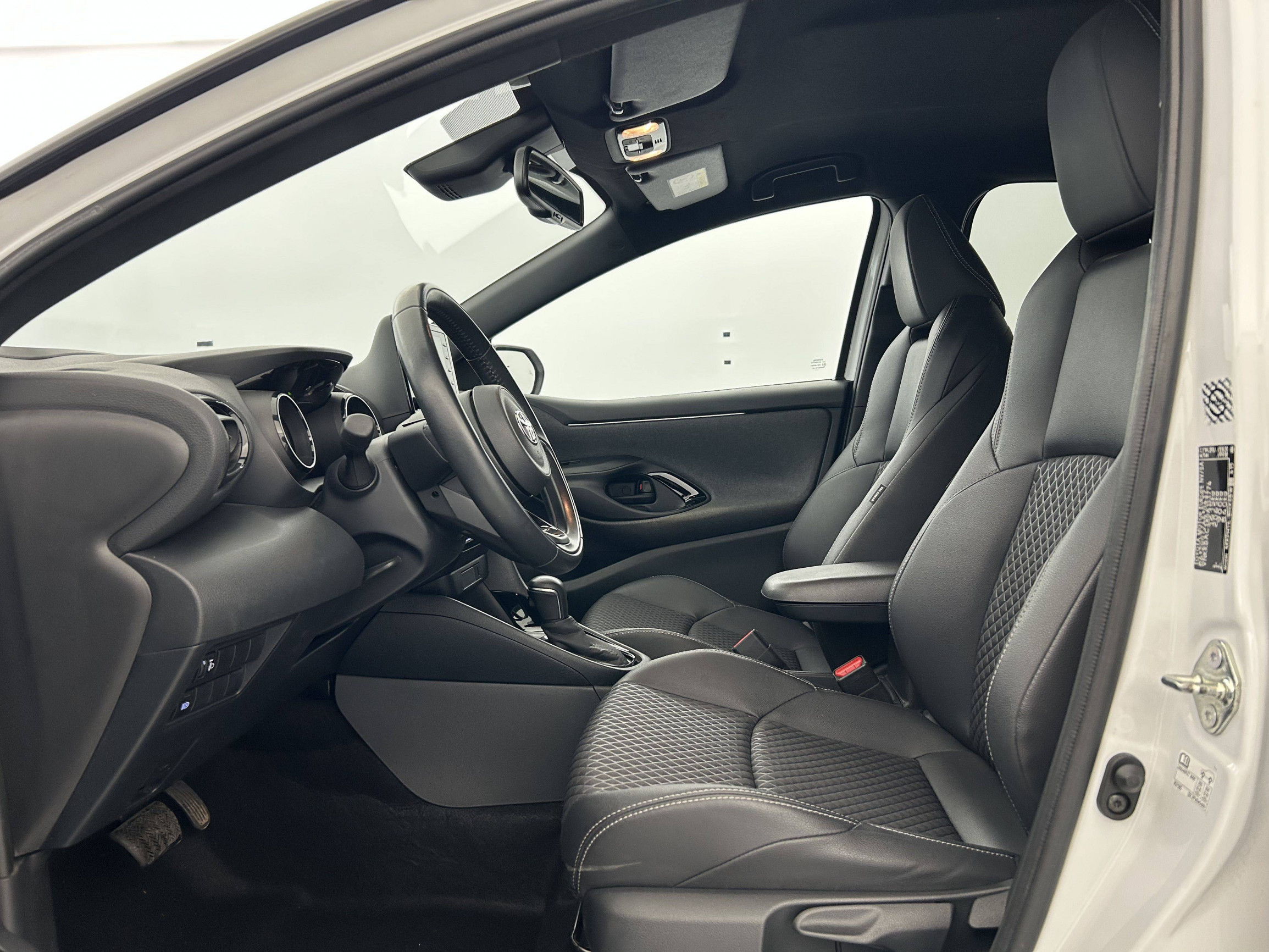 Vente en ligne Toyota Yaris Yaris Hybride 116h au prix de 18 500 €