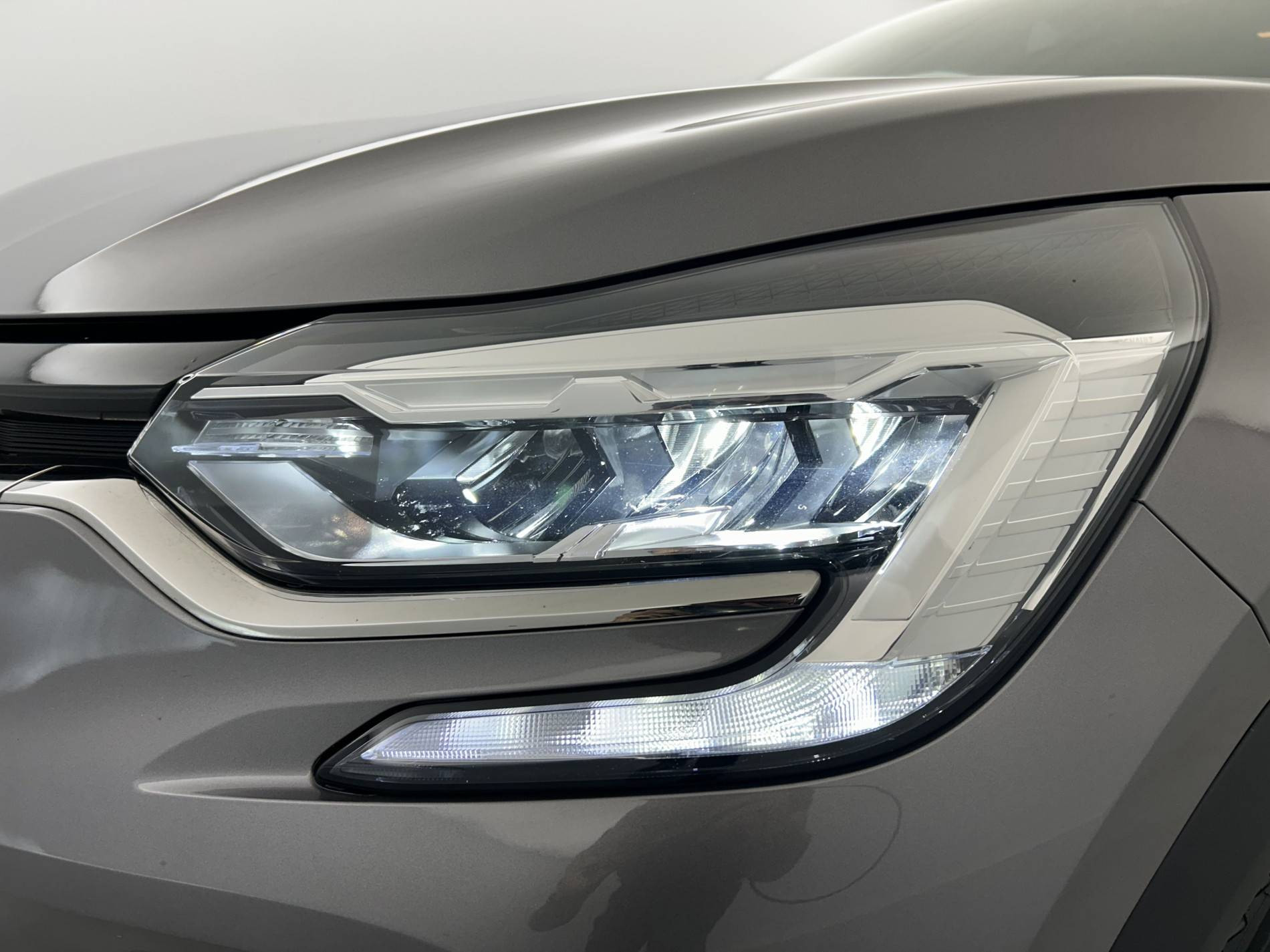 Vente en ligne Renault Captur  E-Tech Plug-in 160 - 21 au prix de 17 990 €
