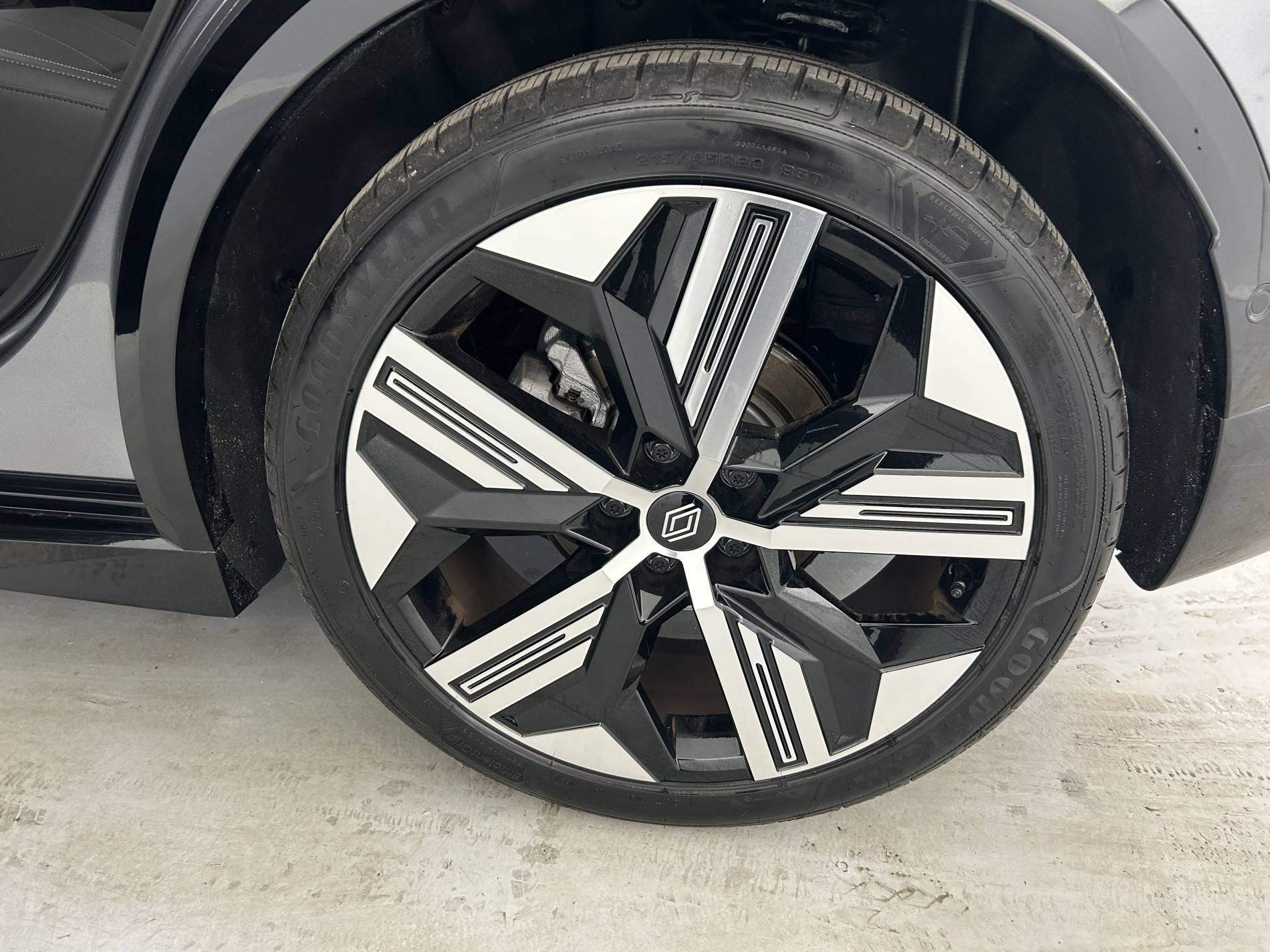 Vente en ligne Renault Megane E-Tech  220 ch autonomie confort GSR2 au prix de 33 990 €