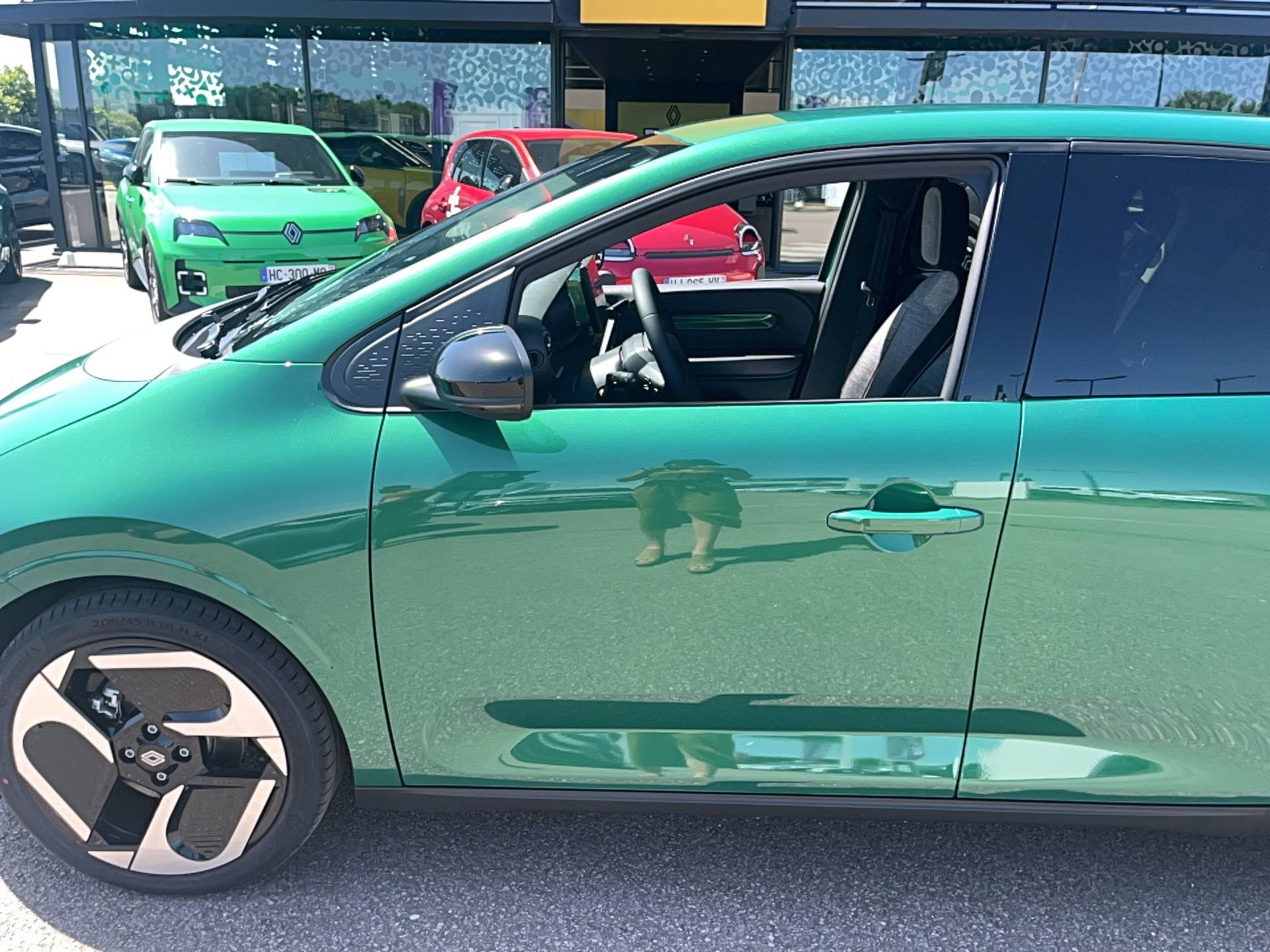 Vente en ligne Renault Twingo Electrique  80 ch autonomie urbaine au prix de 22 560 €