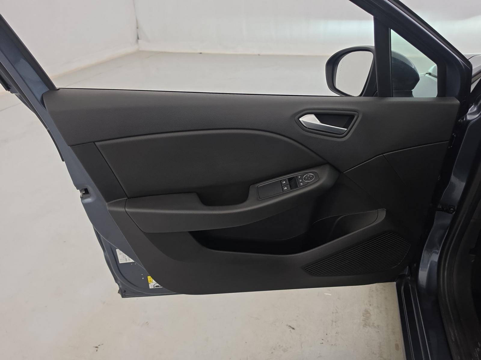 Vente en ligne Renault Clio 5 Clio TCe 100 au prix de 11 490 €