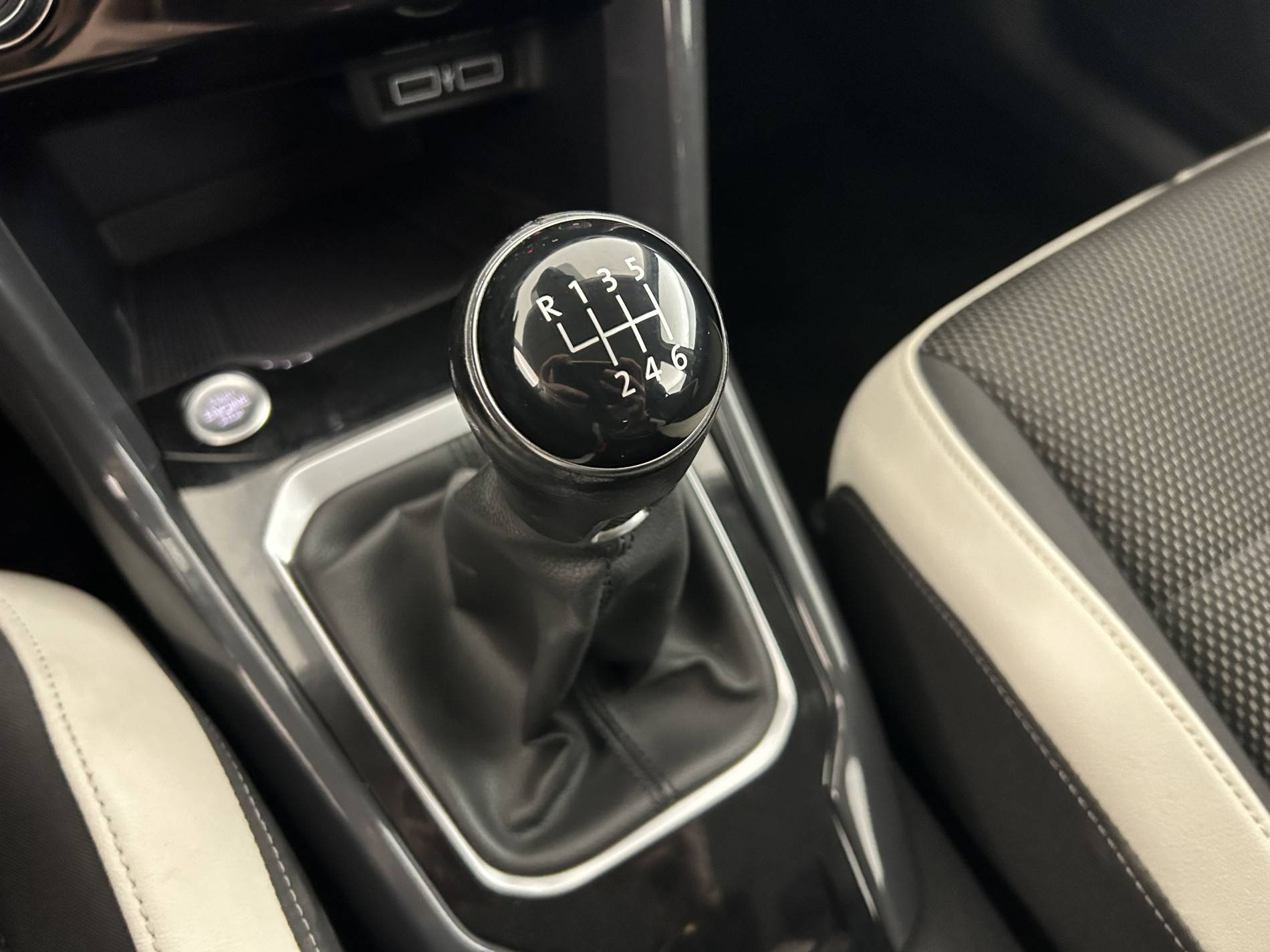 Vente en ligne Volkswagen T-Roc  1.5 TSI 150 EVO Start/Stop BVM6 au prix de 16 990 €