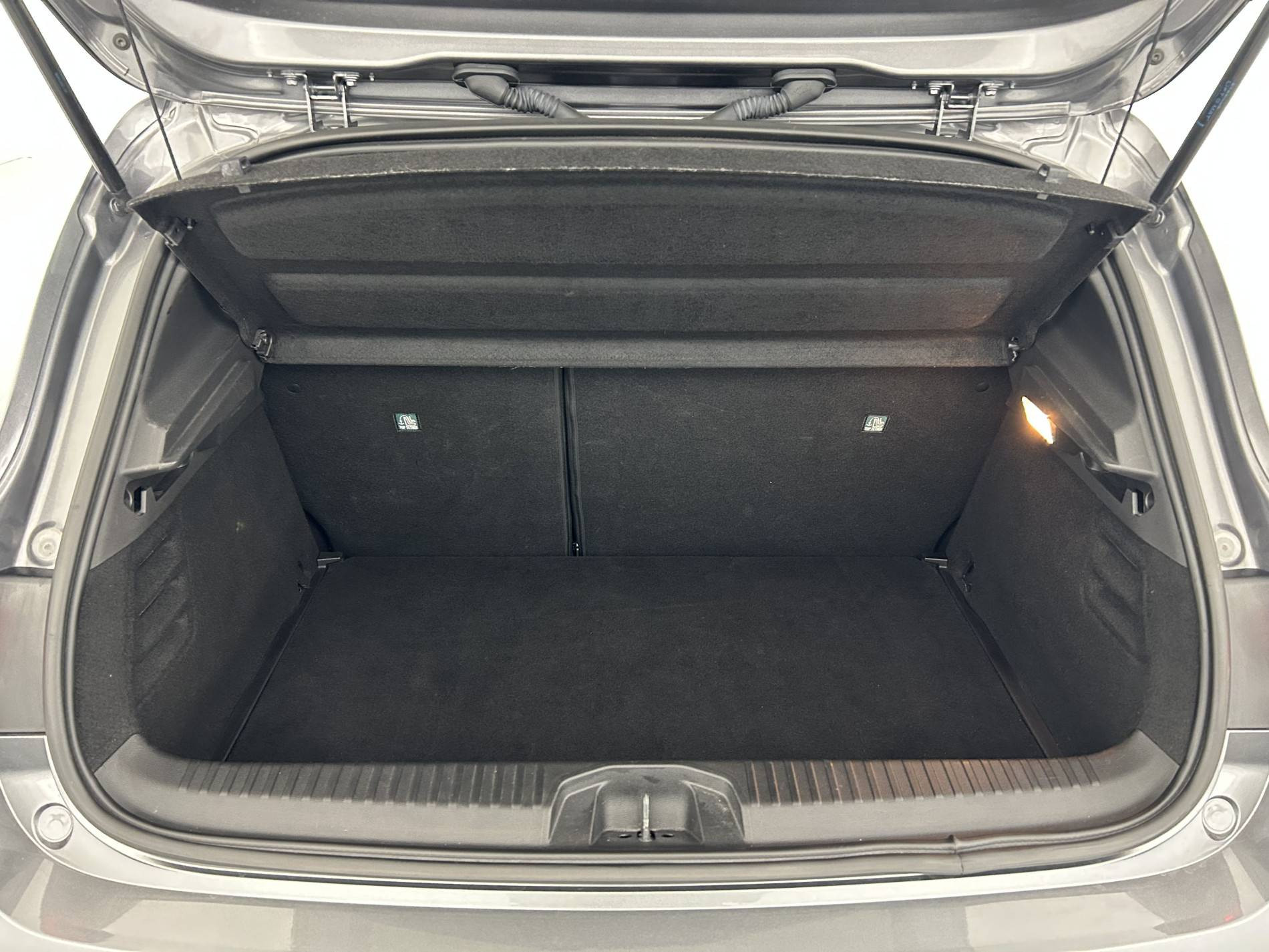 Vente en ligne Renault Clio 5 Clio TCe 90 au prix de 13 790 €