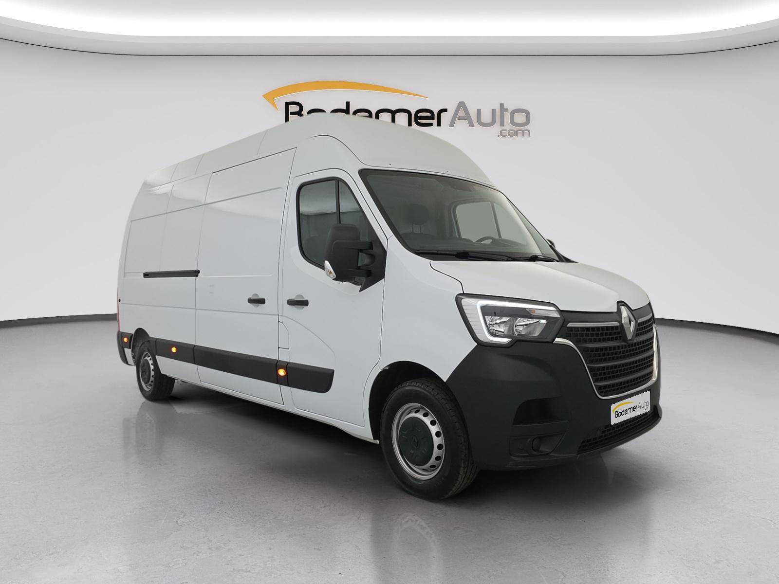 Vente en ligne Renault Master Fourgon MASTER FGN TRAC F3500 L3H3 BLUE DCI 135 au prix de 25 990 €