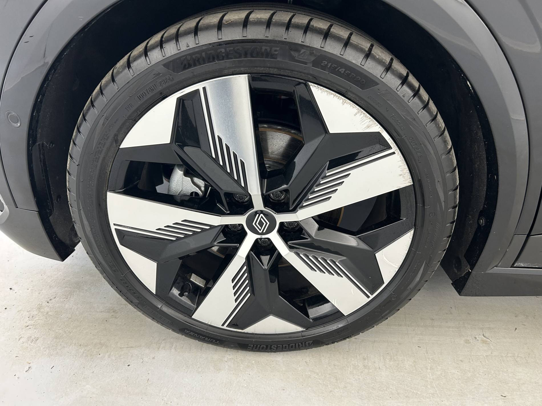 Vente en ligne Renault Megane E-Tech  220 ch autonomie confort GSR2 au prix de 30 490 €