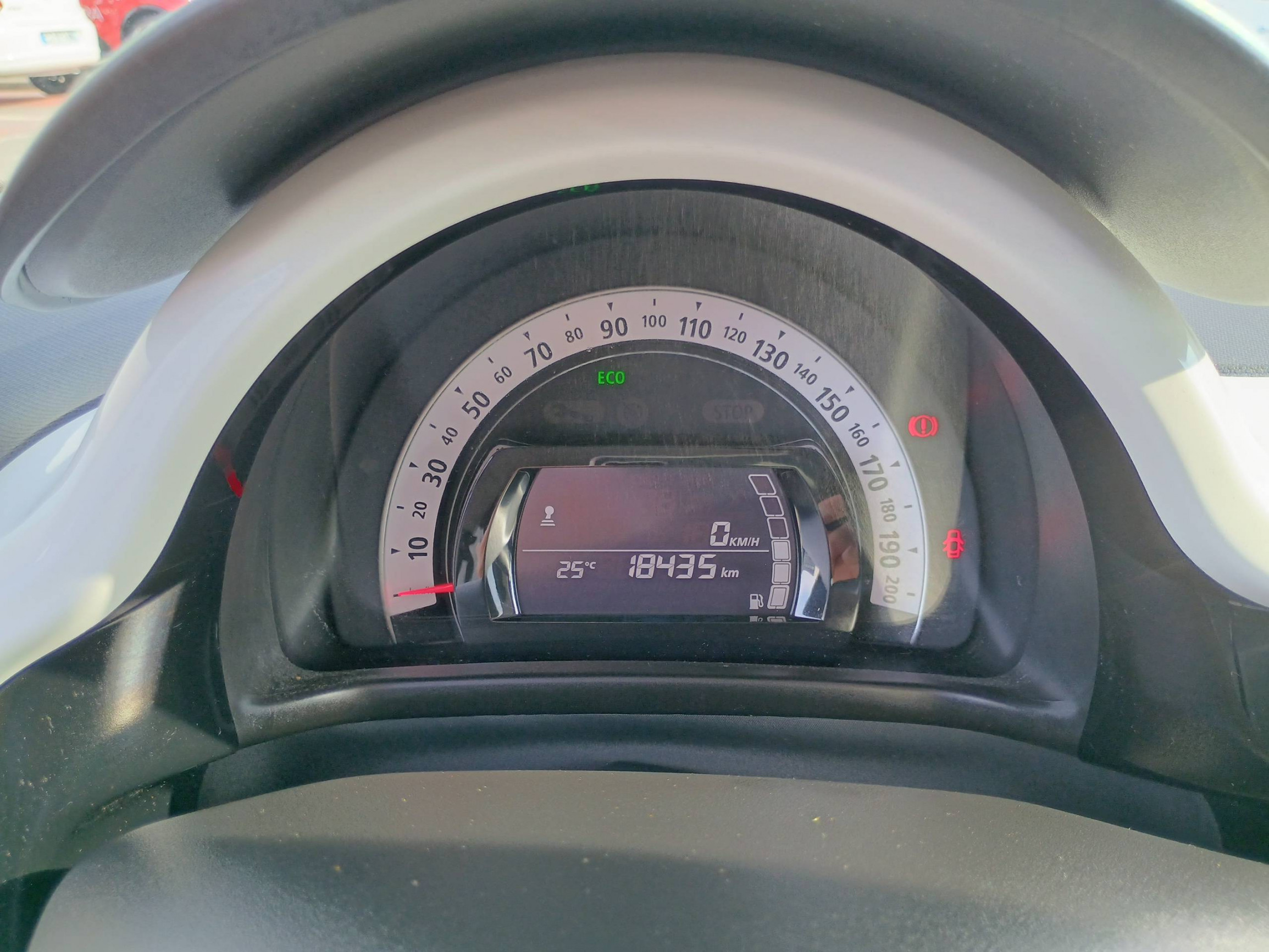 Vente en ligne Renault Twingo 3  TCe 95 au prix de 11 990 €