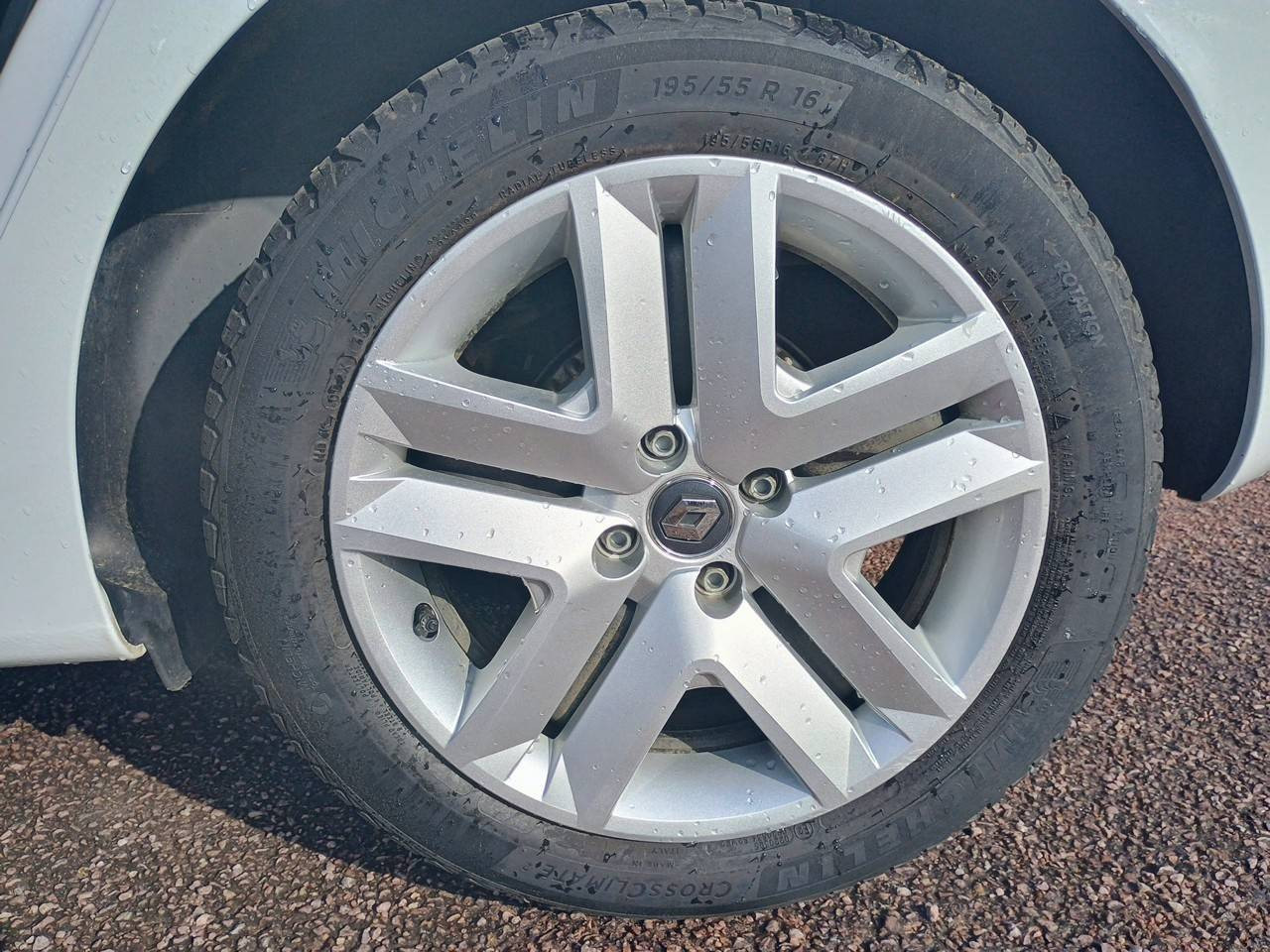 Vente en ligne Renault Clio 5 Clio SCe 65 - 21N au prix de 12 490 €