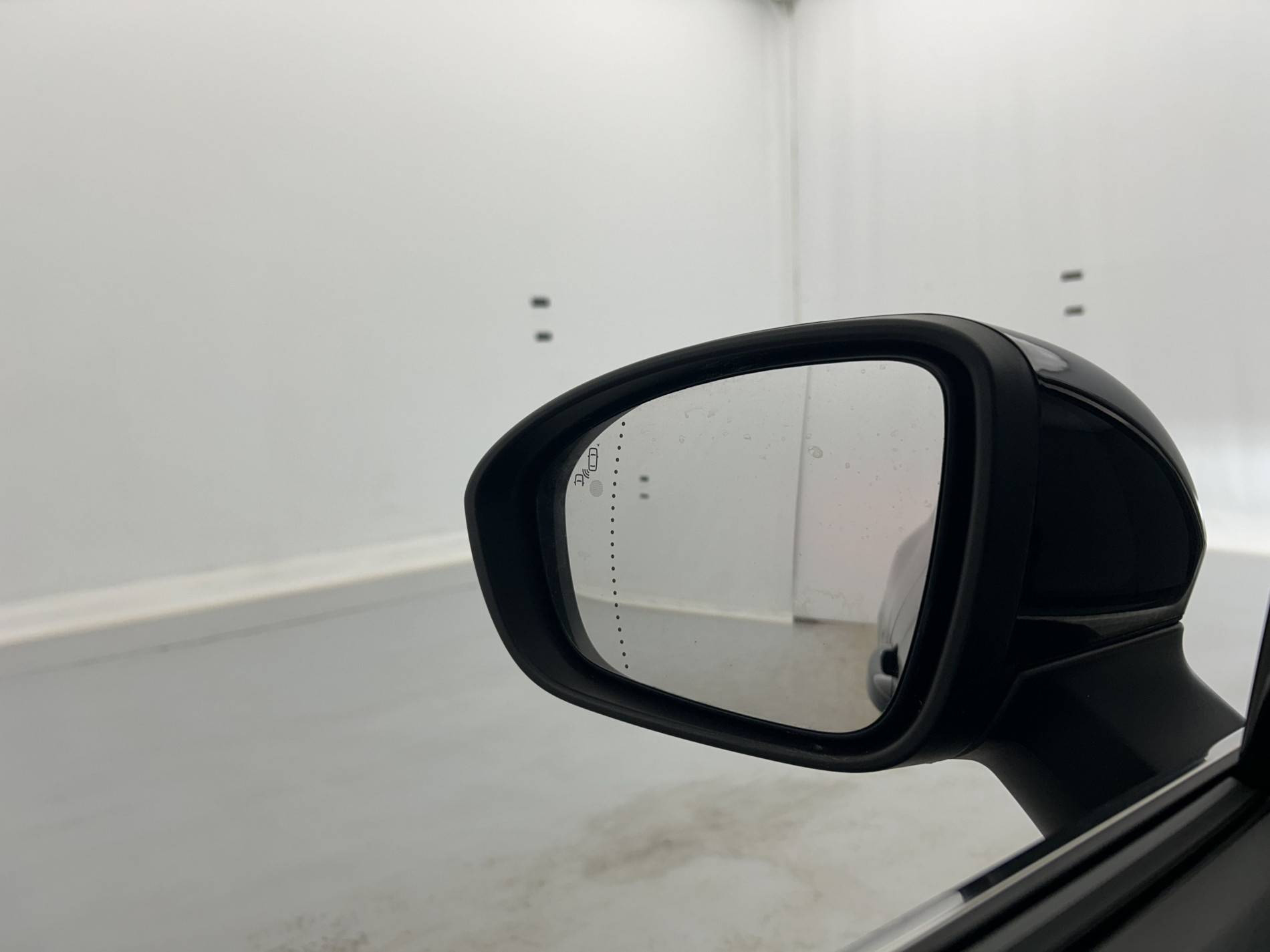 Vente en ligne Renault Clio 5 Clio E-Tech hybride 145 au prix de 17 990 €
