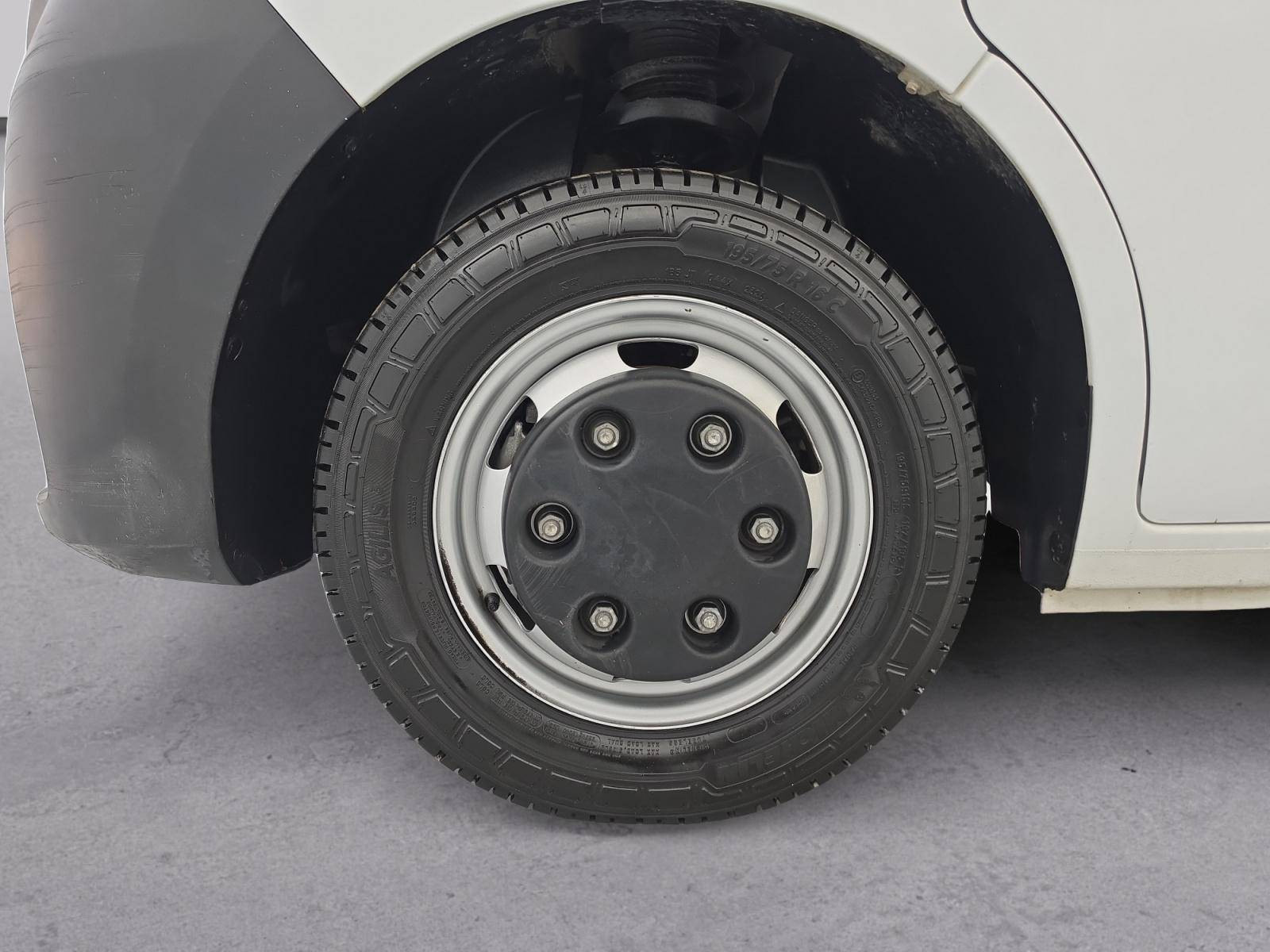 Vente en ligne Renault Master 3 Châssis Cabine MASTER CC PROP RJ3500 L2 PAFC BLUE DCI 130 EURO VI au prix de 32 900 €