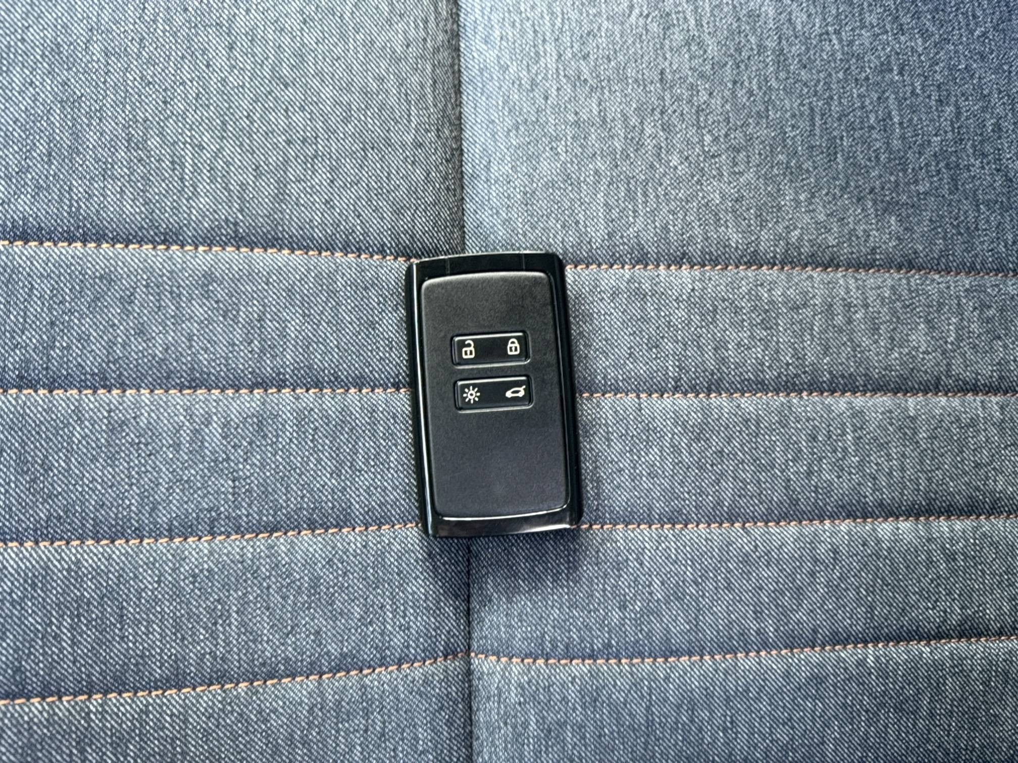 Vente en ligne Renault R4 E-Tech  150 ch autonomie confort au prix de 33 540 €