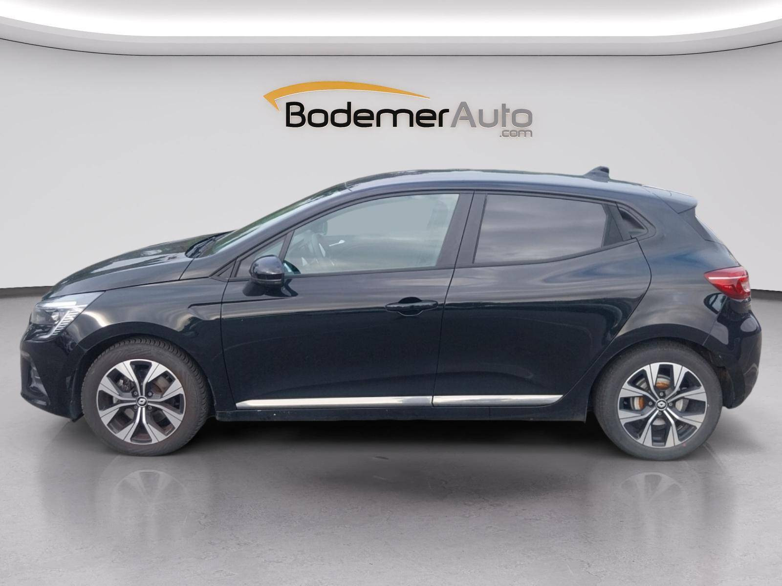 Vente en ligne Renault Clio 5 Clio E-Tech full hybrid 145 au prix de 16 990 €