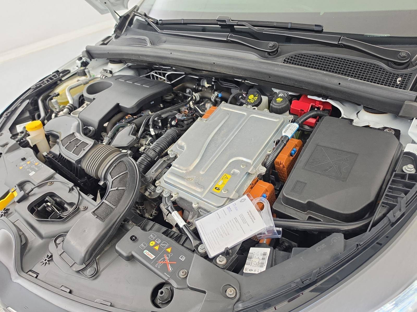 Vente en ligne Renault Clio 5 Clio E-Tech 140 - 21N au prix de 14 890 €