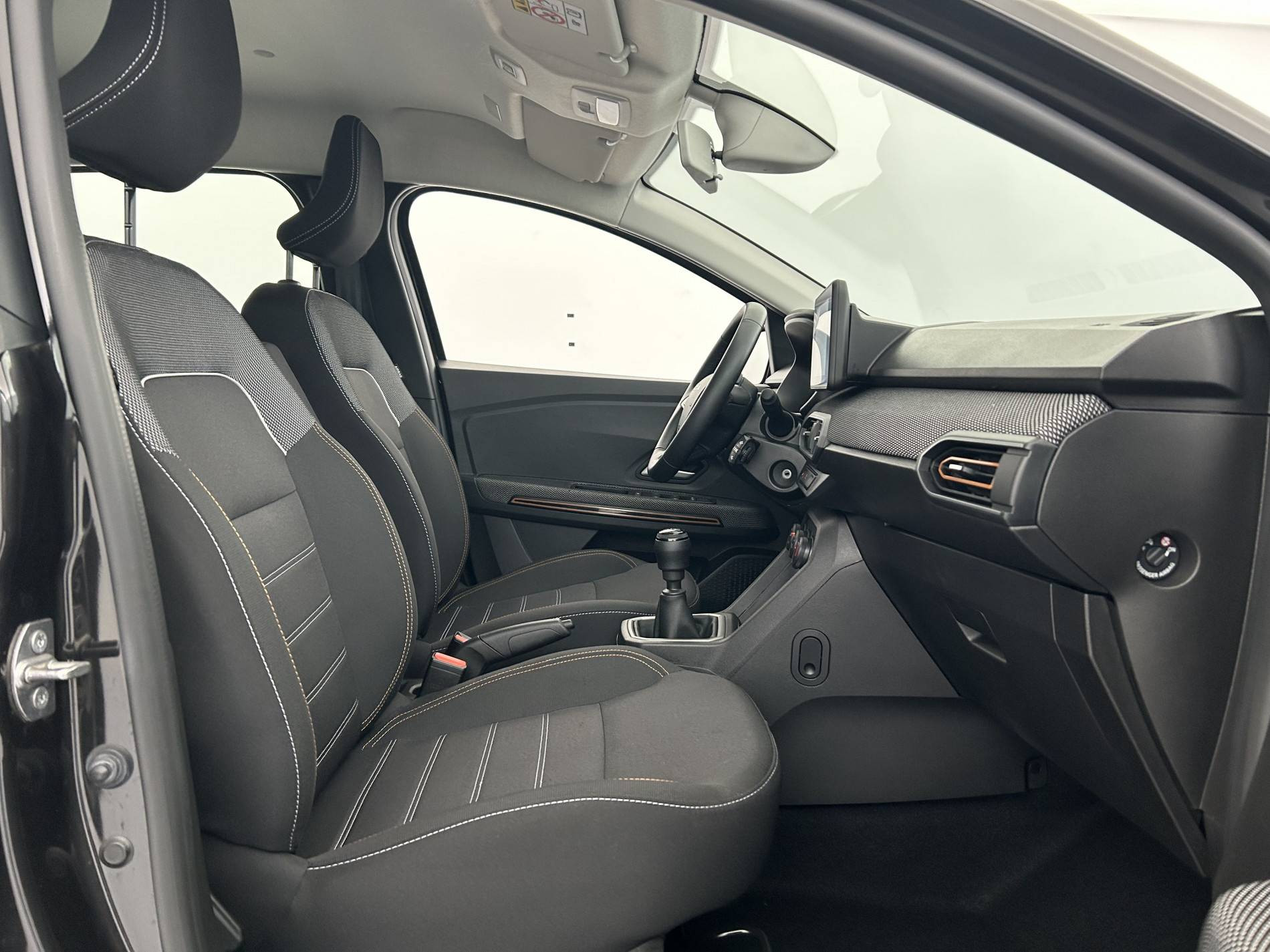 Vente en ligne Dacia Sandero  ECO-G 100 au prix de 14 600 €