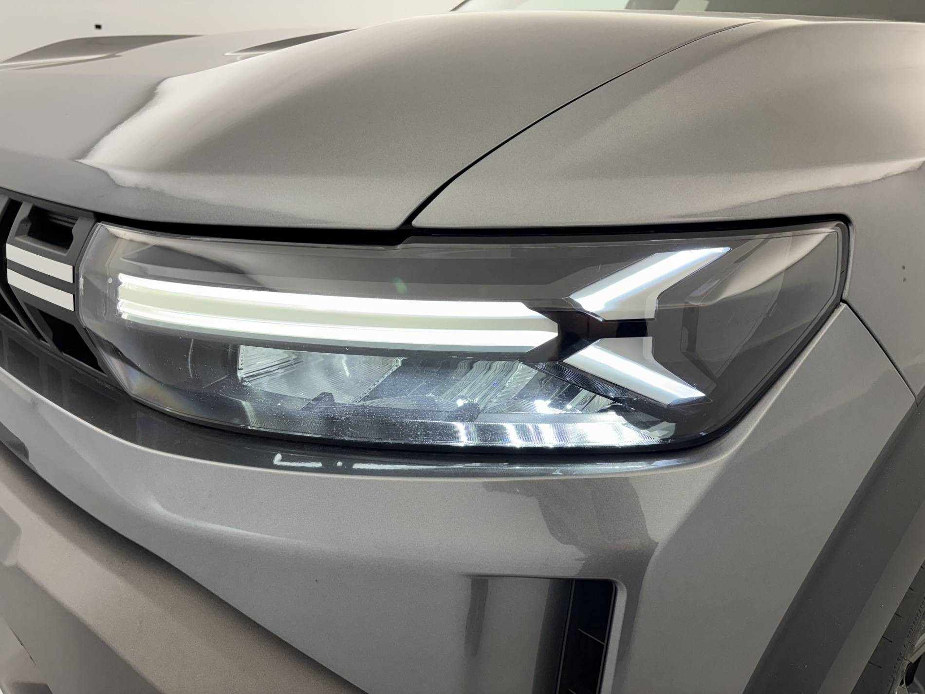 Vente en ligne Dacia Duster  Hybrid 140 au prix de 24 590 €
