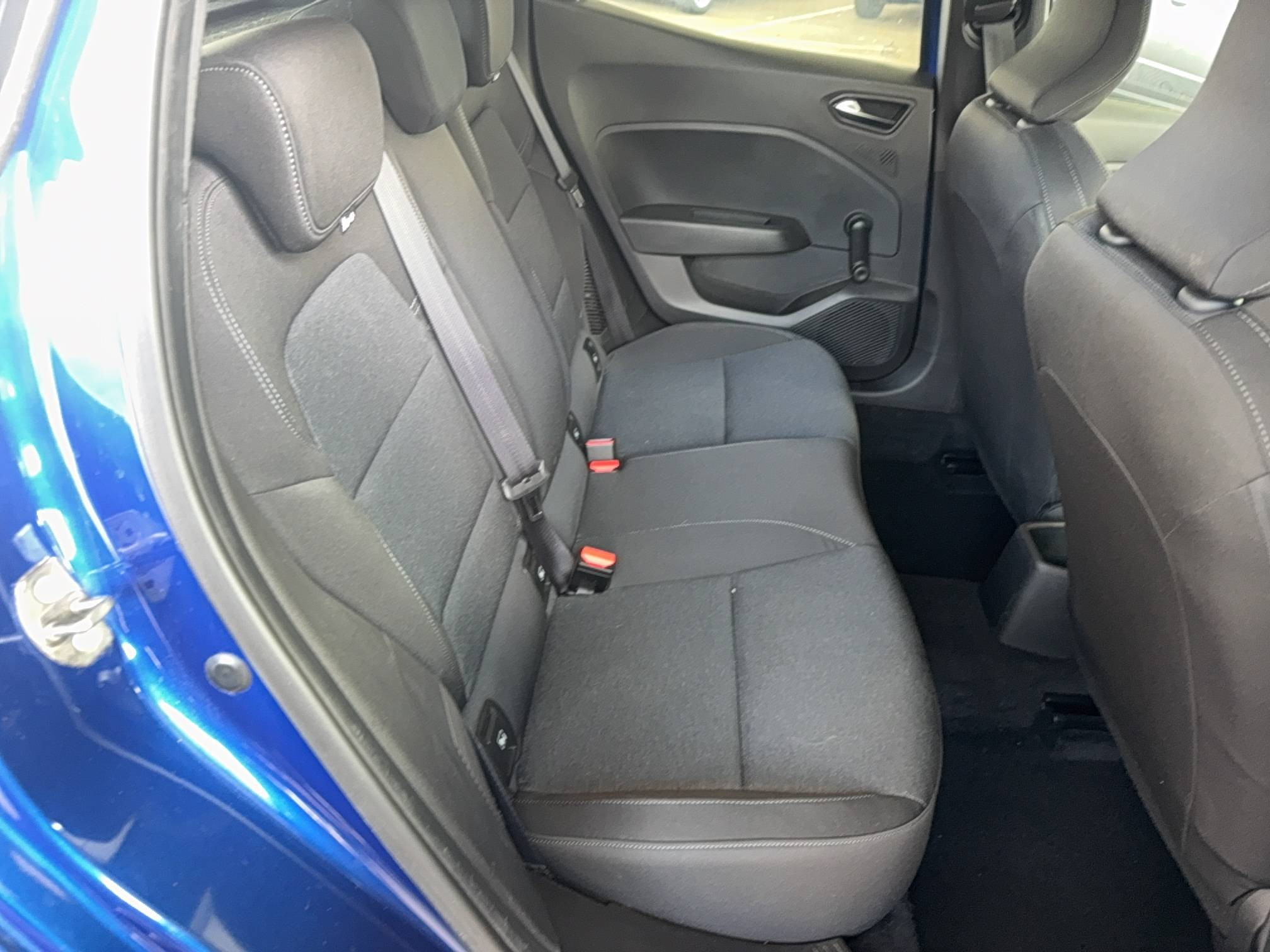 Vente en ligne Renault Clio 5 Clio E-Tech full hybrid 145 au prix de 16 690 €