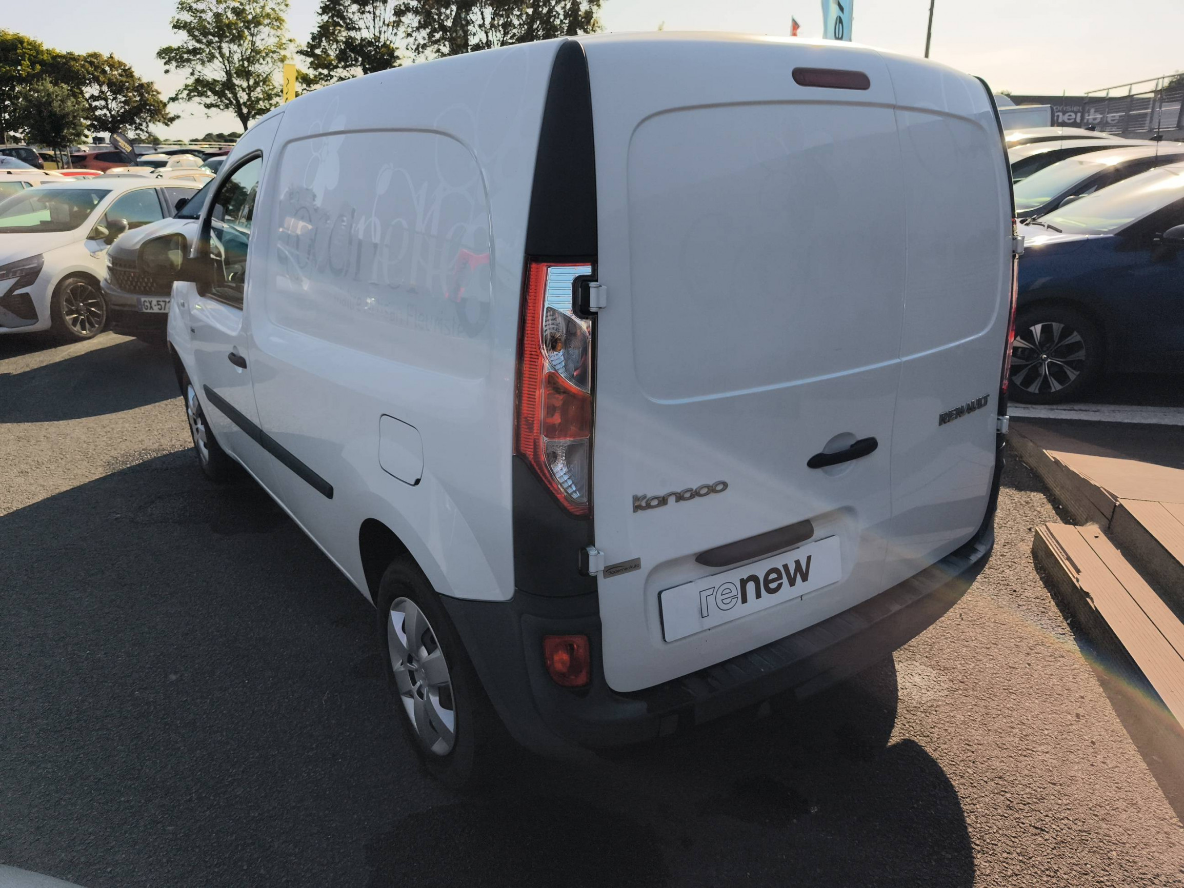 Vente en ligne Renault Kangoo Electrique KANGOO ELECTRIC au prix de 9 990 €