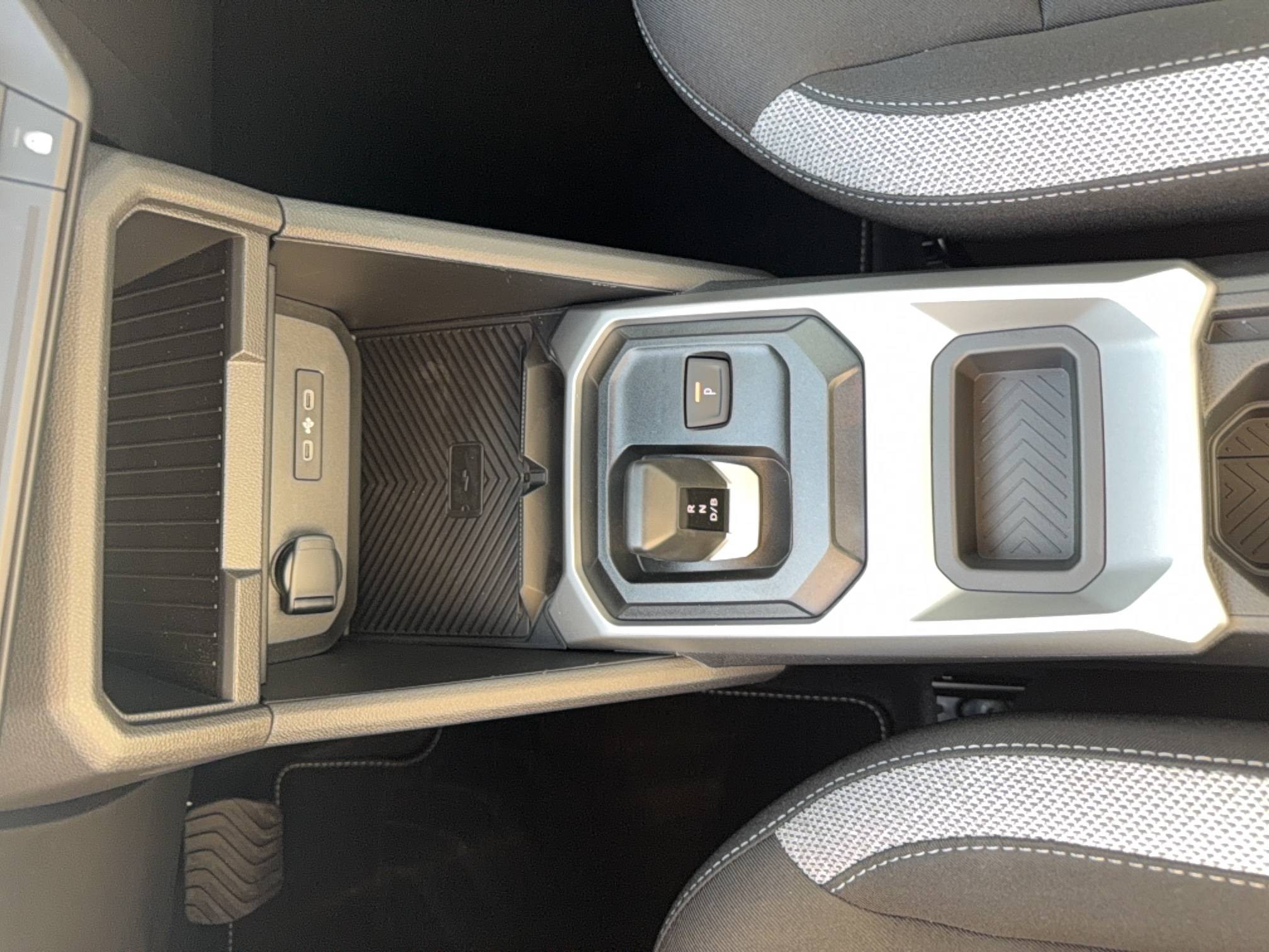 Vente en ligne Dacia Duster  Hybrid 155 au prix de 29 890 €
