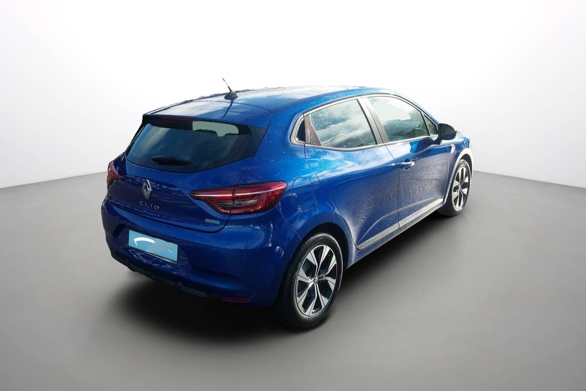 Vente en ligne Renault Clio 5 Clio E-Tech 140 - 21N au prix de 16 490 €