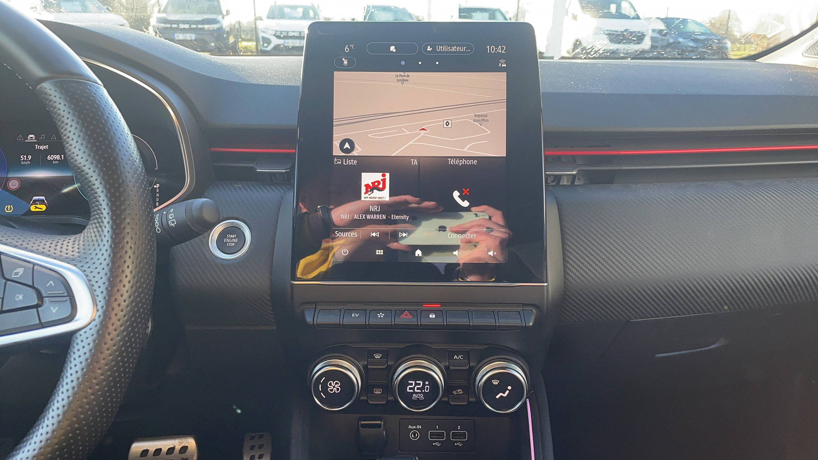 Vente en ligne Renault Clio 5 Clio E-Tech hybride 145 au prix de 17 911 €