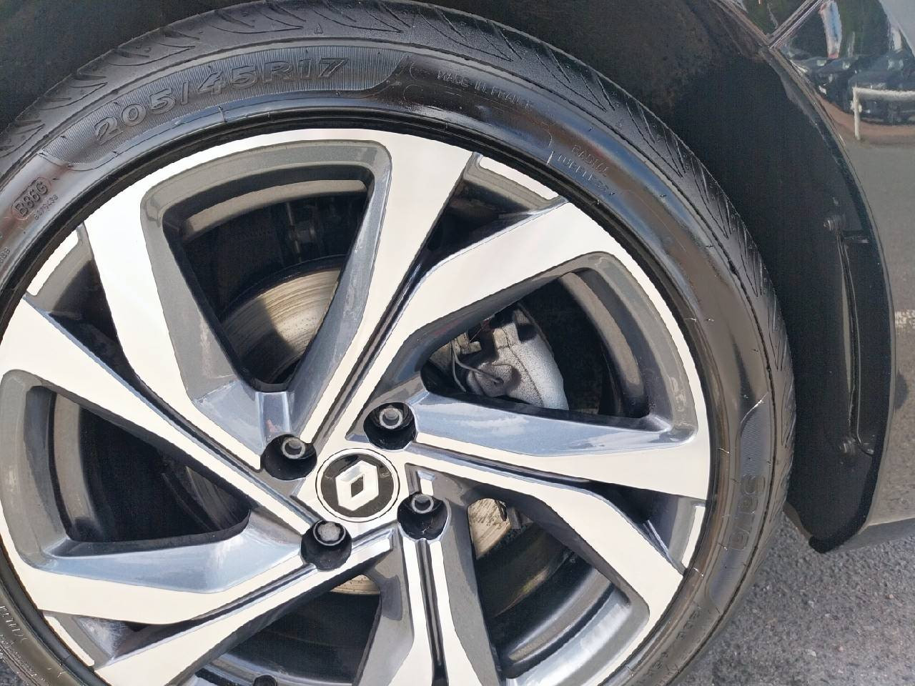 Vente en ligne Renault Clio 5 Clio TCe 140 au prix de 18 990 €
