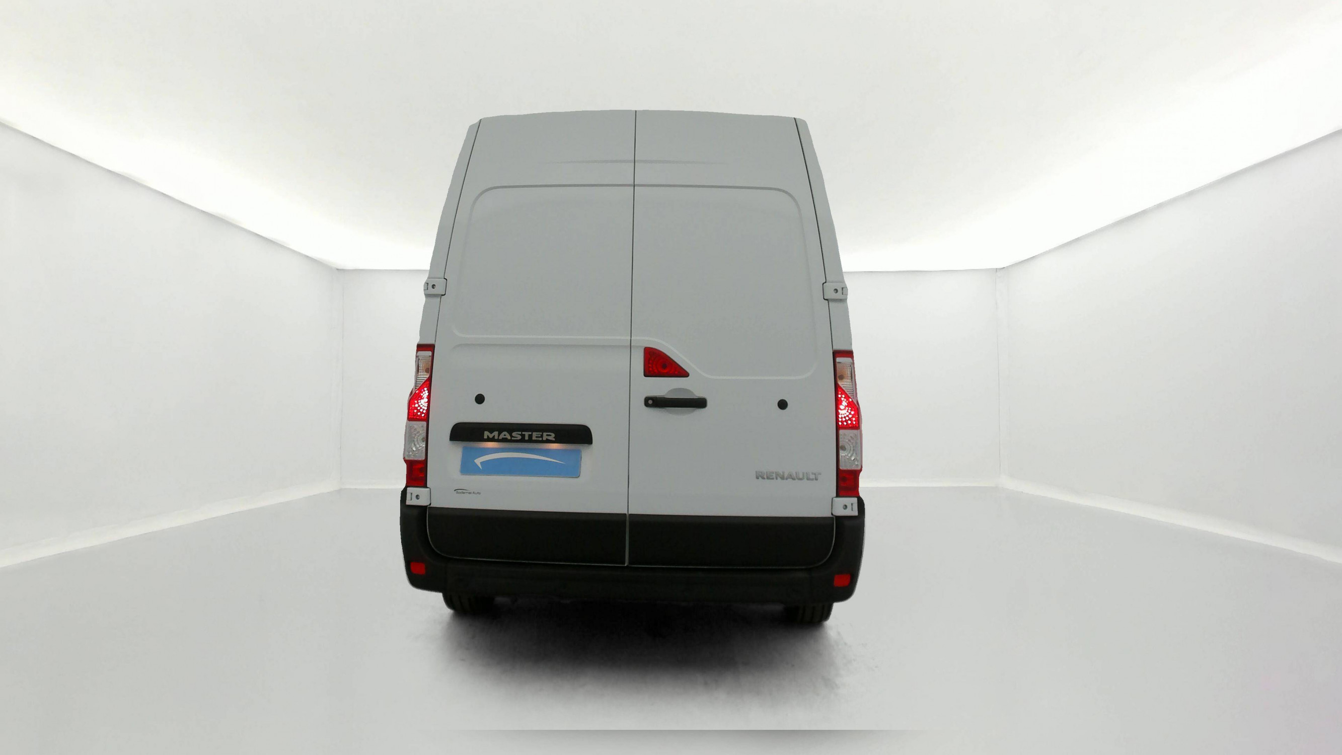 Vente en ligne Renault Master Fourgon MASTER FGN TRAC F3500 L2H2 BLUE DCI 135 au prix de 25 900 €