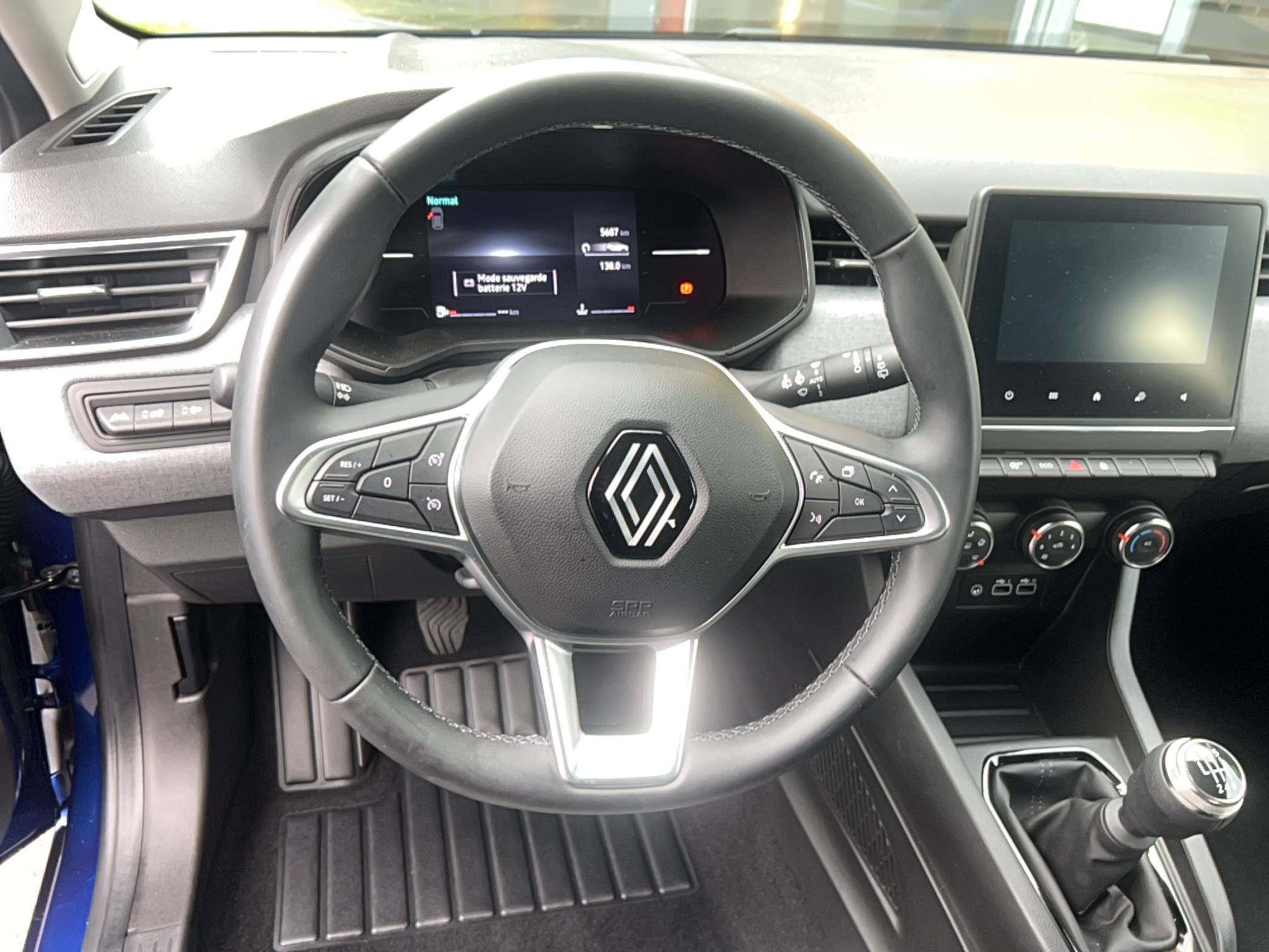 Vente en ligne Renault Clio 5 Clio TCe 90 au prix de 15 990 €
