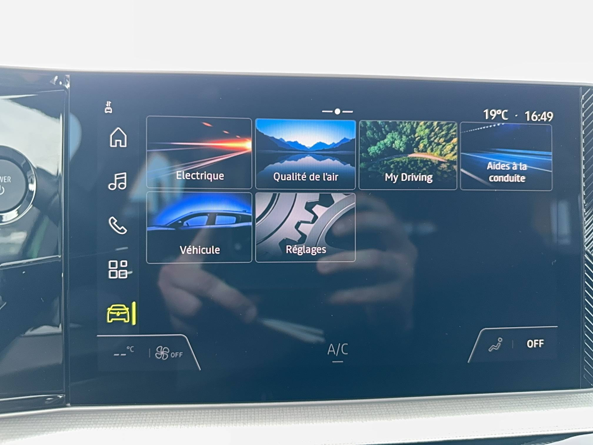 Vente en ligne Renault R5 E-Tech  120 ch autonomie urbaine au prix de 26 900 €