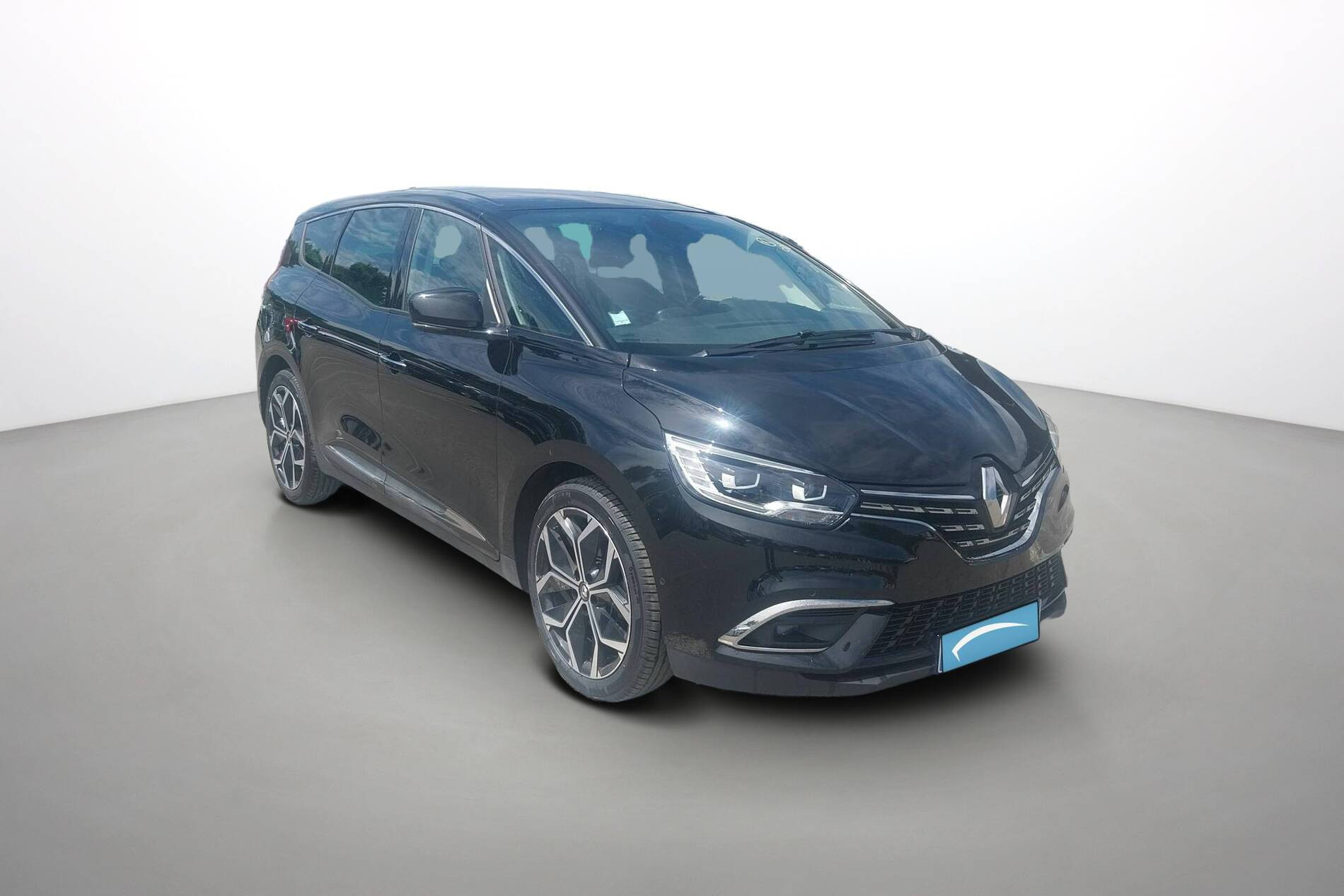 Vente en ligne Renault Grand Scenic 4 Grand Scenic TCe 140 EDC au prix de 19 990 €