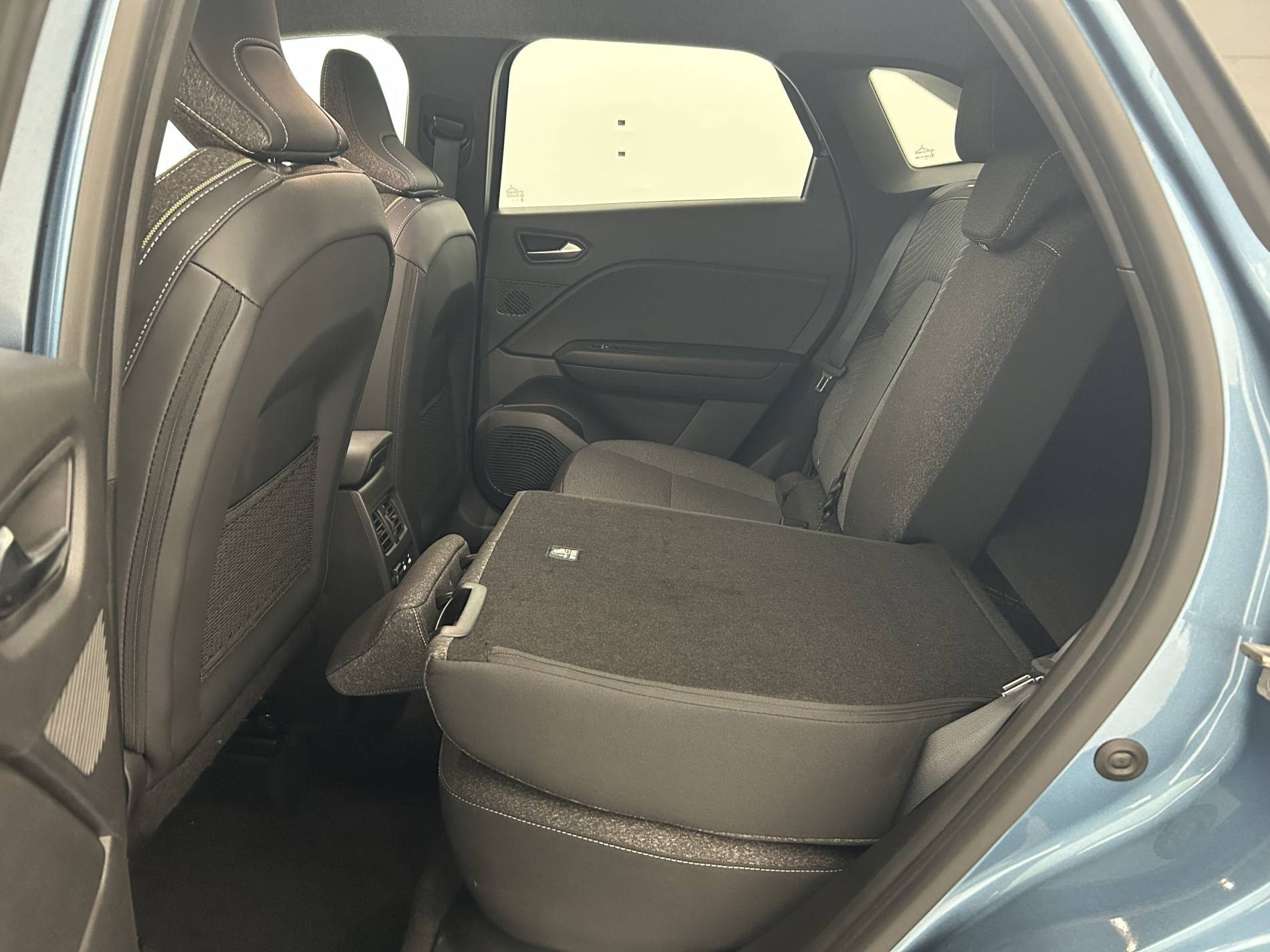 Vente en ligne Renault Symbioz  E-Tech full hybrid 145 au prix de 25 990 €